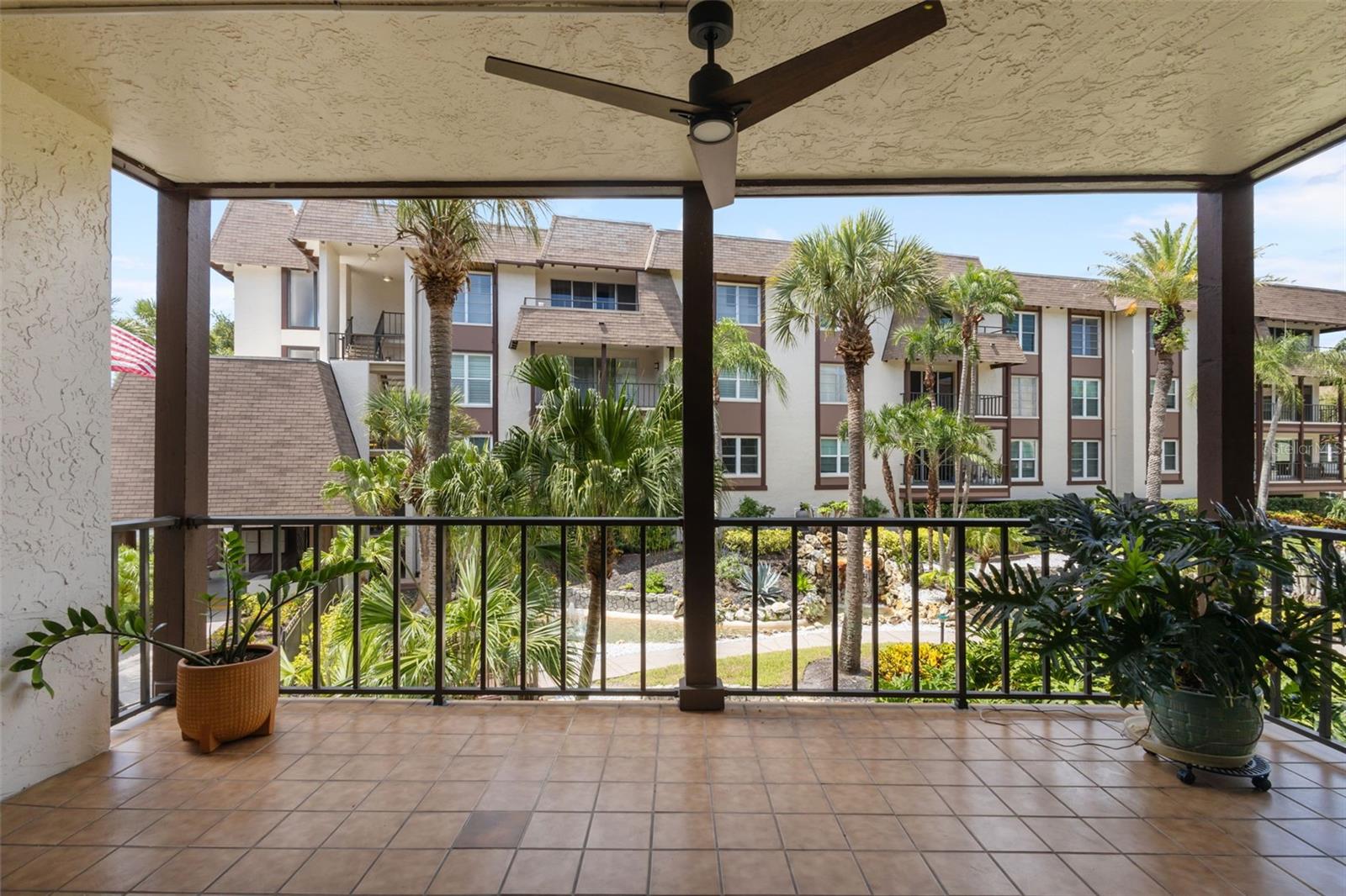BRYNNWOOD CONDO 1 - Residential