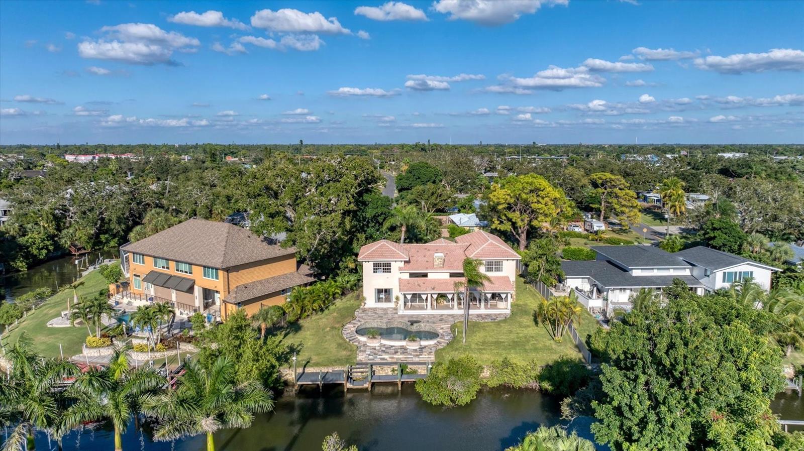 CORAL COVE - Residential