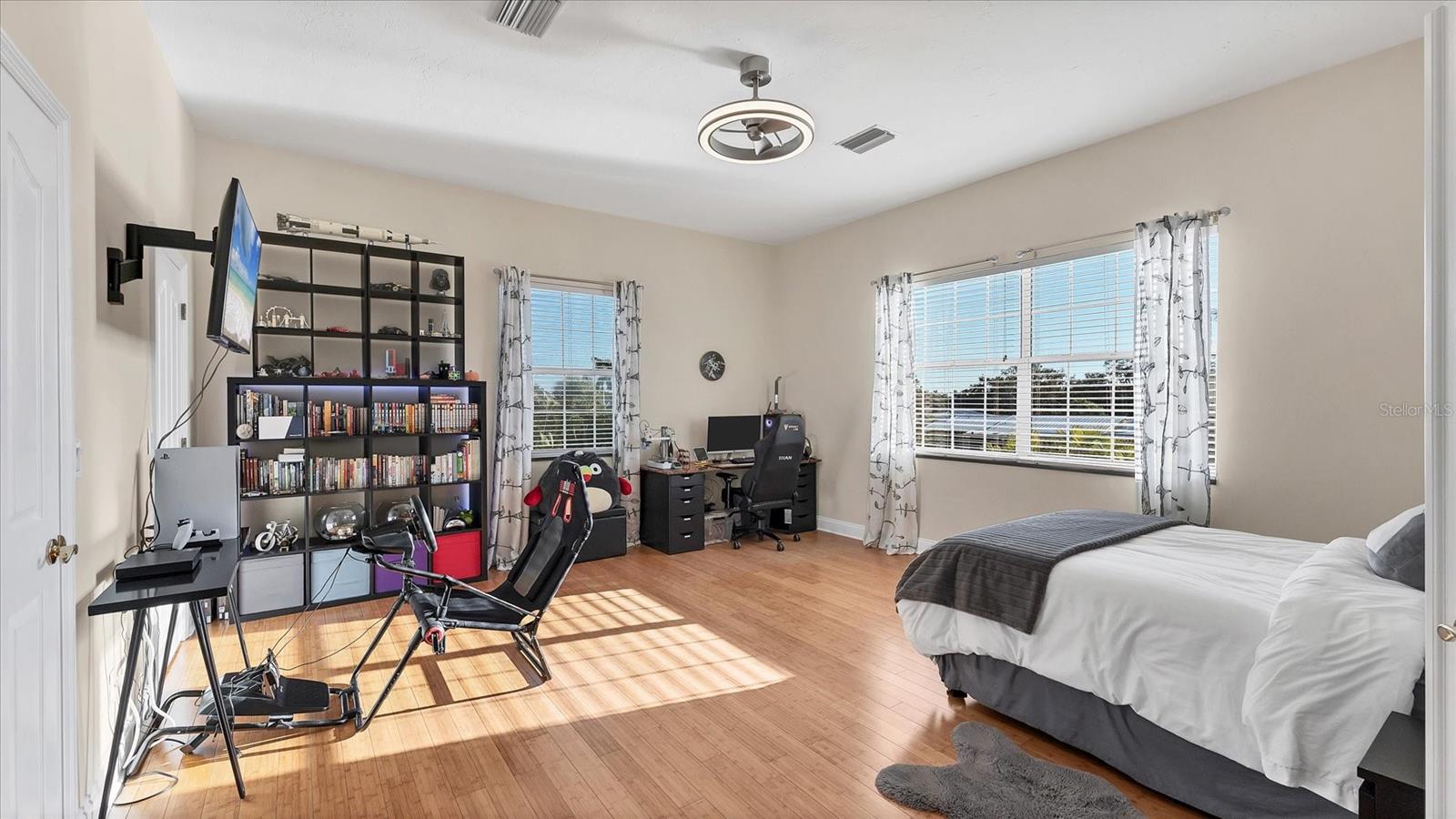 CORAL COVE - Residential