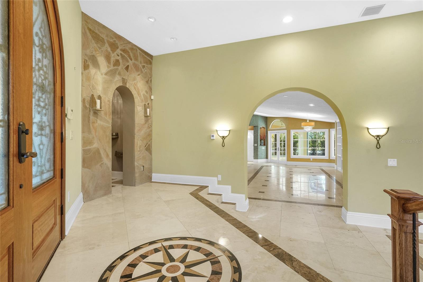 RIVER OAKS SUB - Residential