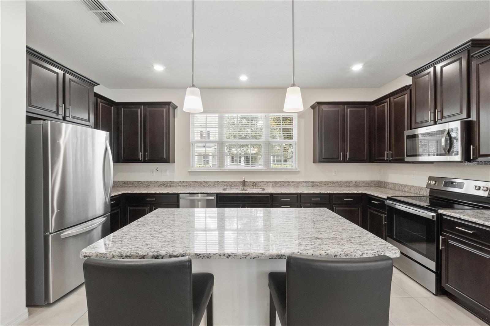 VINEYARDS/HORIZONS WEST PH 2B - Residential