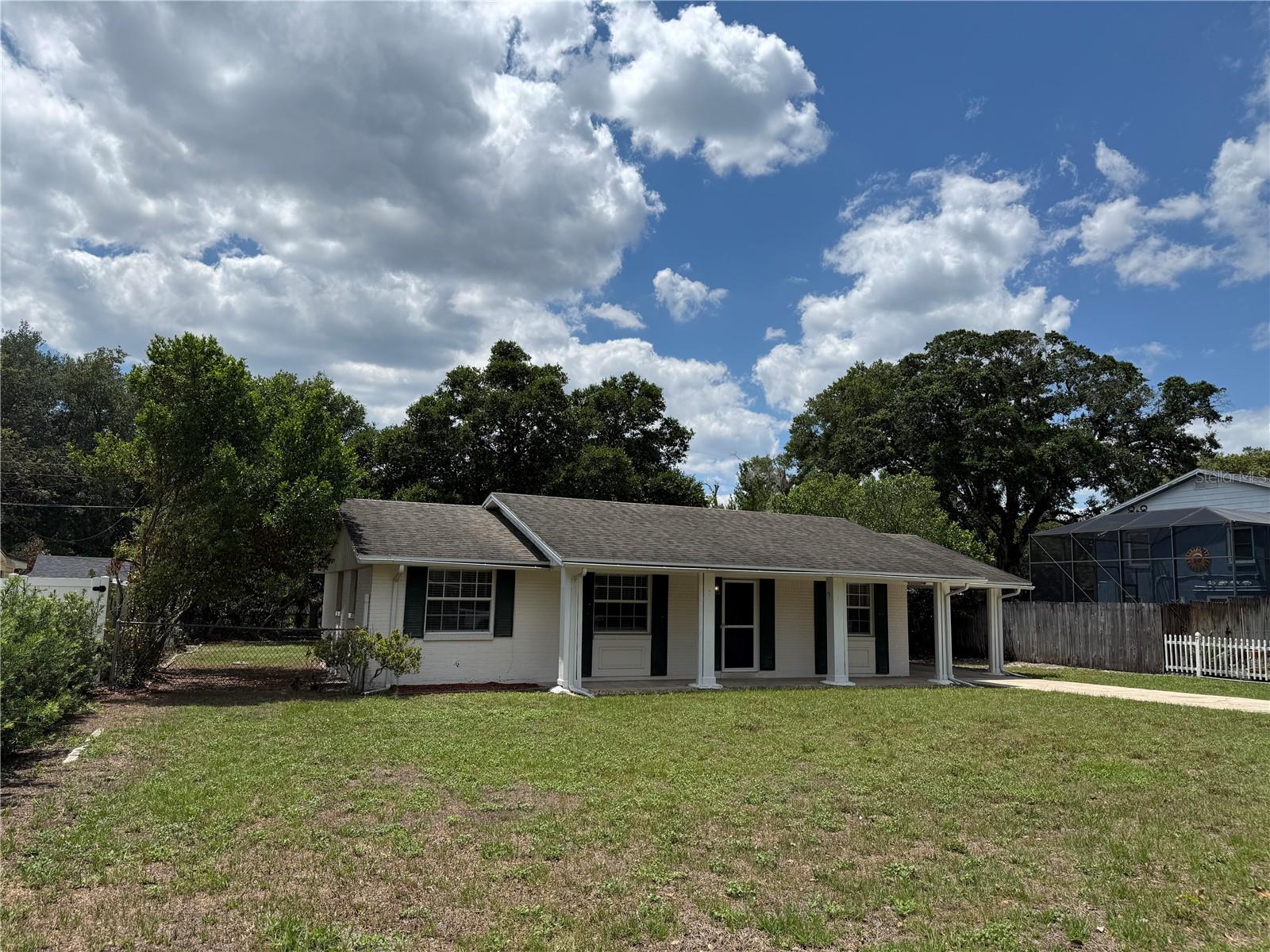 HOWELL HEIGHTS - Residential