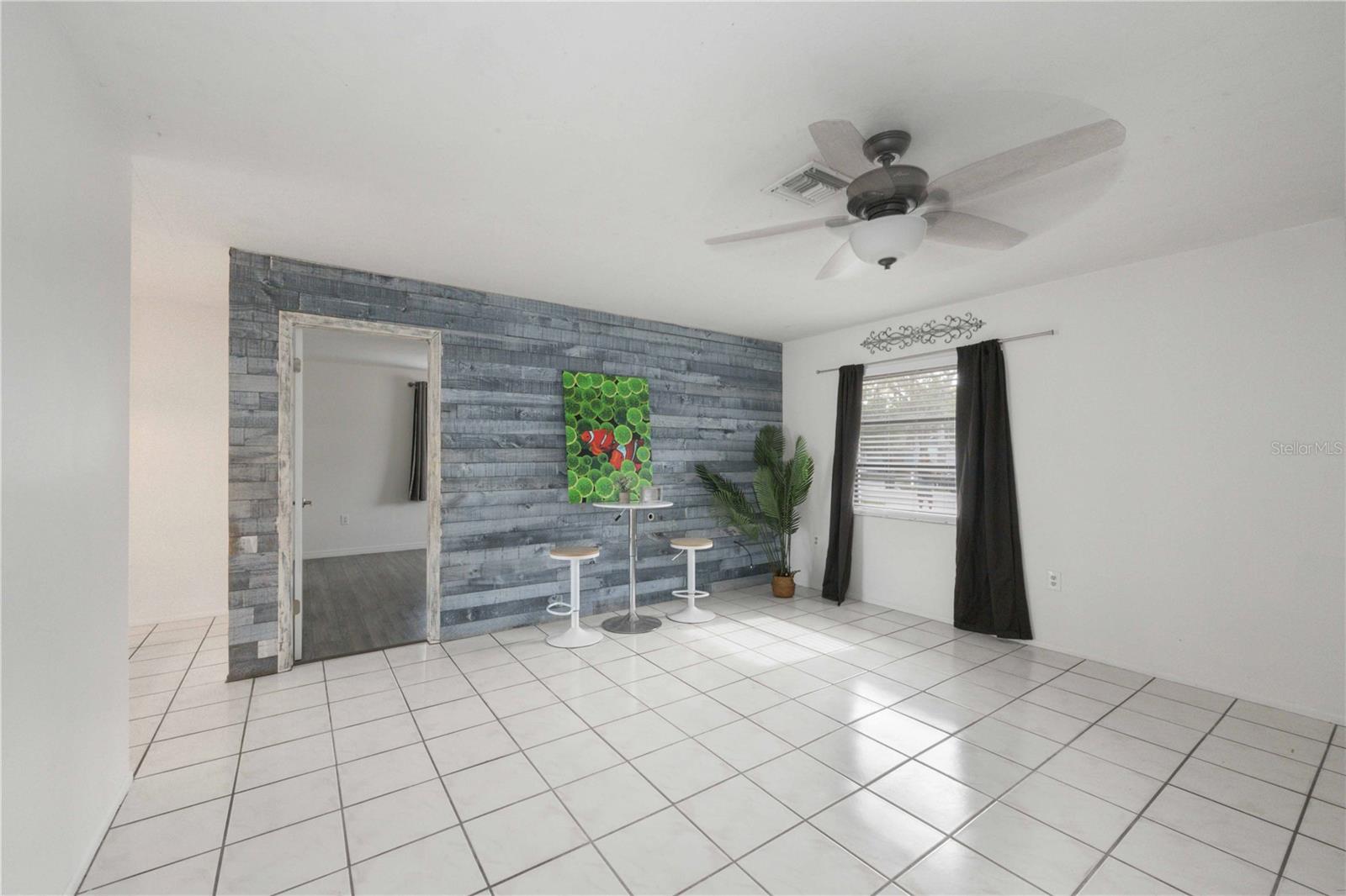 BRENTWOOD ESTATES - Residential Lease