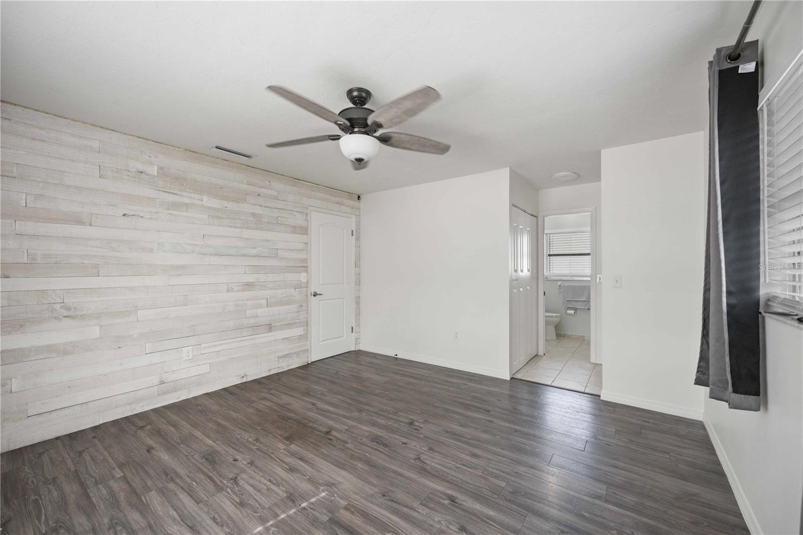 BRENTWOOD ESTATES - Residential Lease