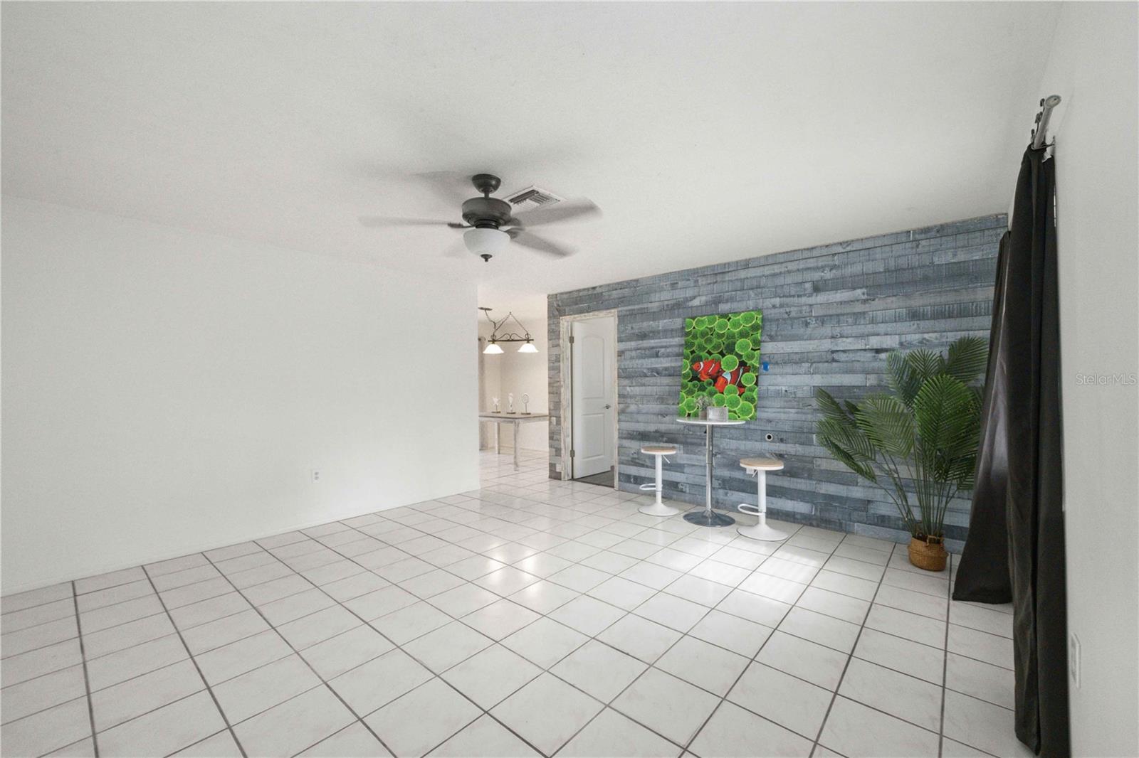 BRENTWOOD ESTATES - Residential Lease