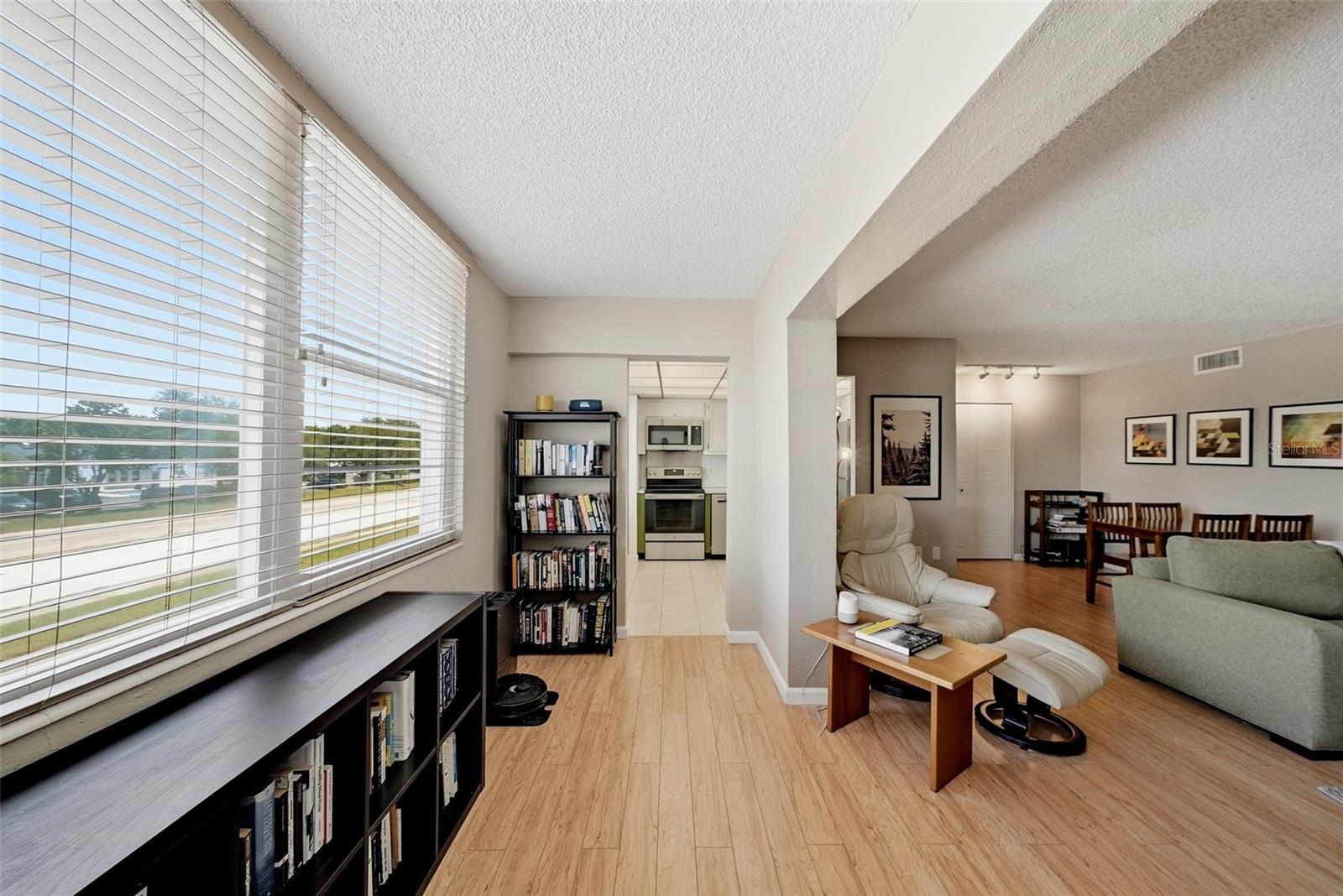 CROSSWINDS COLONY ONE CONDO - Residential