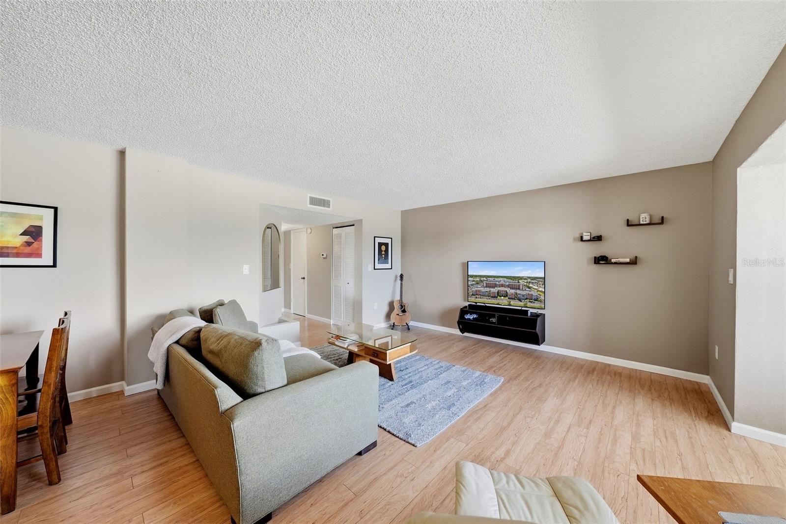 CROSSWINDS COLONY ONE CONDO - Residential