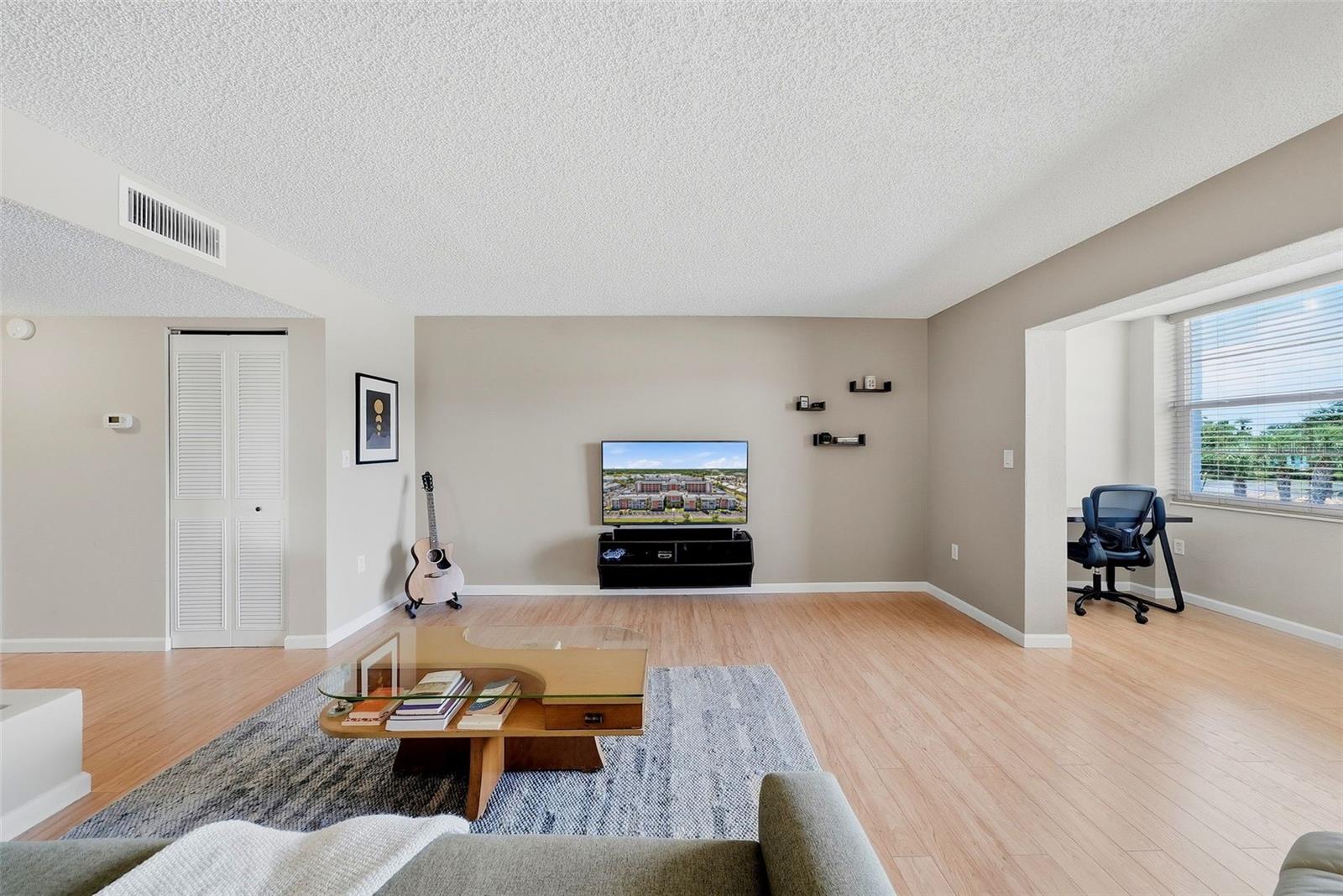 CROSSWINDS COLONY ONE CONDO - Residential