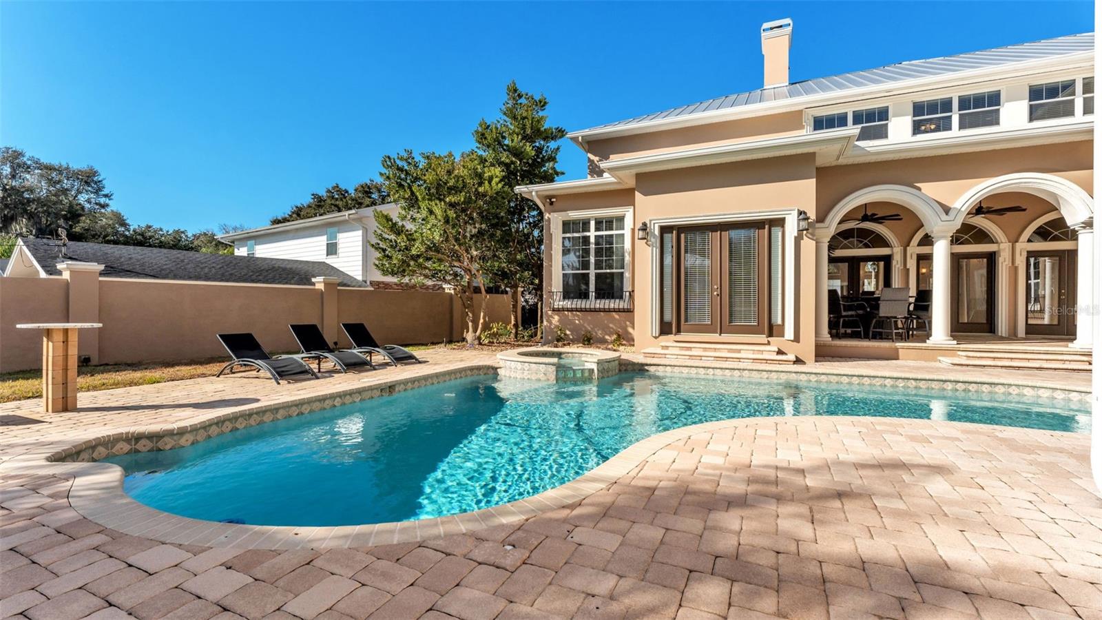 ACREAGE - Residential