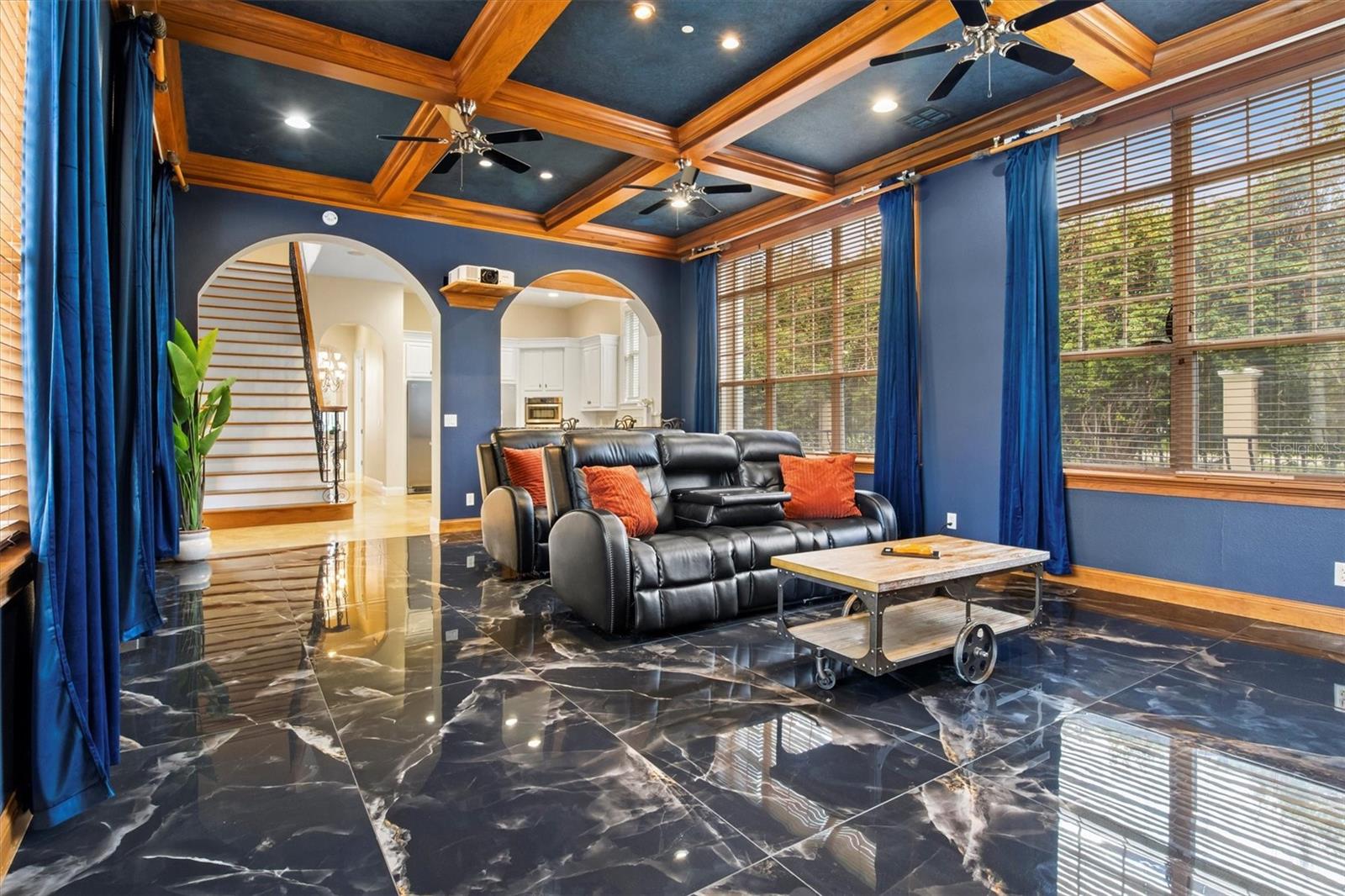 ACREAGE - Residential