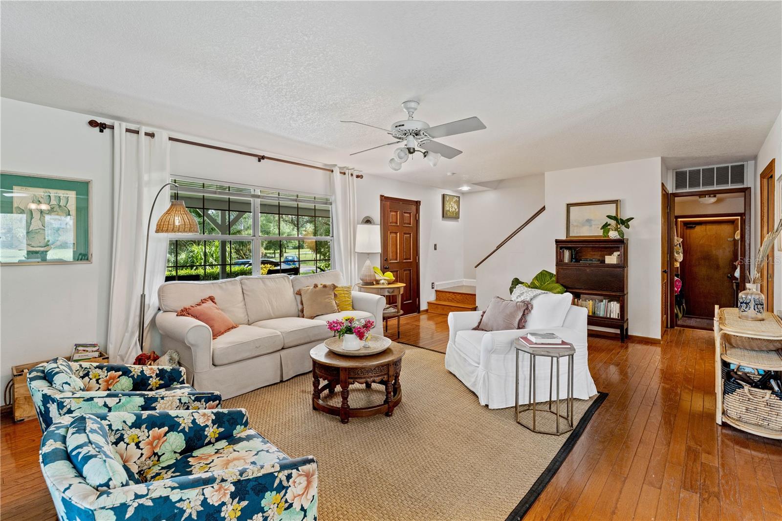 WOODLAND VALLEY - Residential