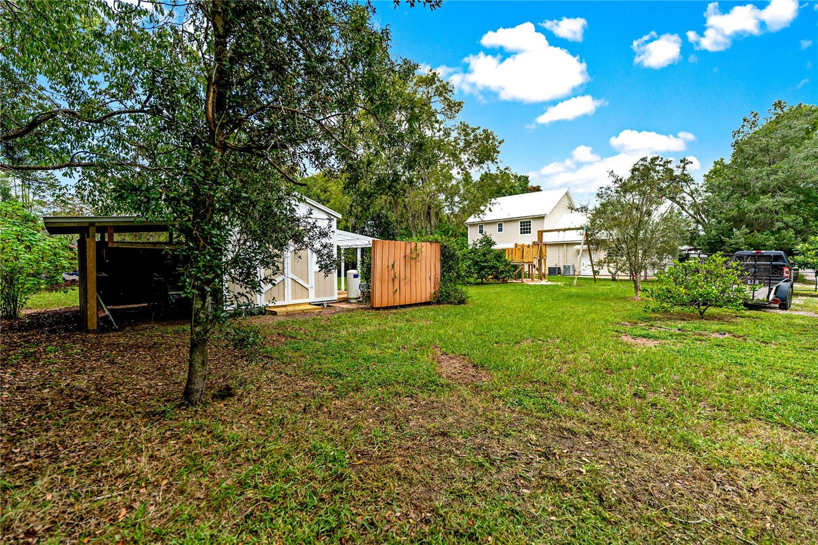 WOODLAND VALLEY - Residential