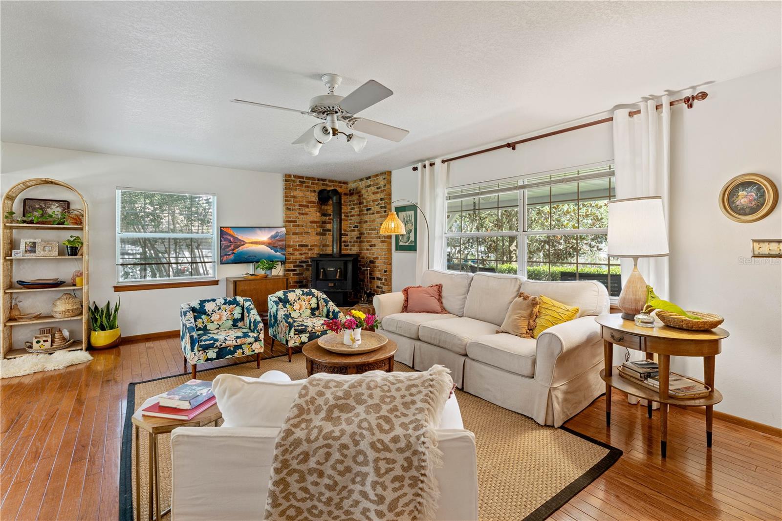 WOODLAND VALLEY - Residential