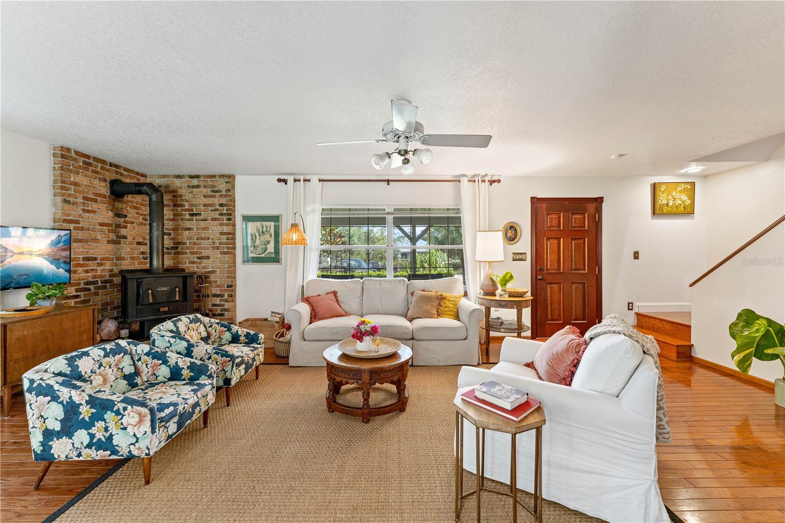WOODLAND VALLEY - Residential