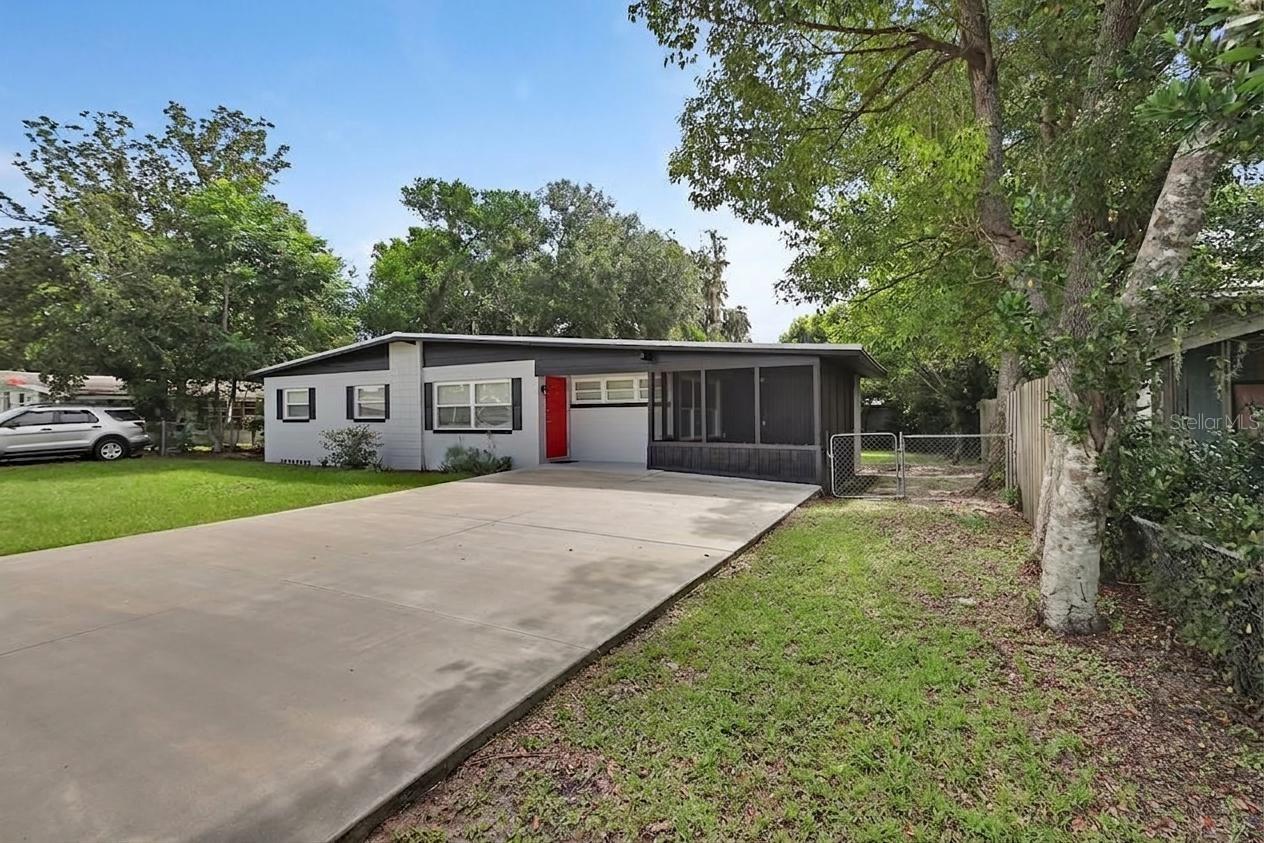 SUNSHINE ACRES - Residential