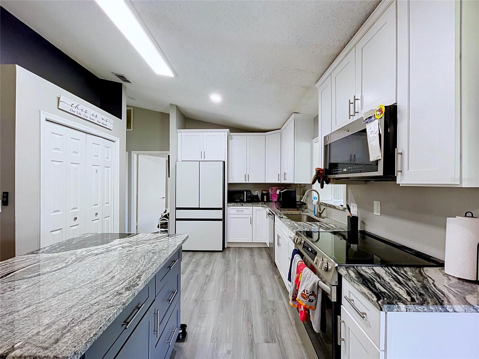 GLENRIDGE PH 01 - Residential