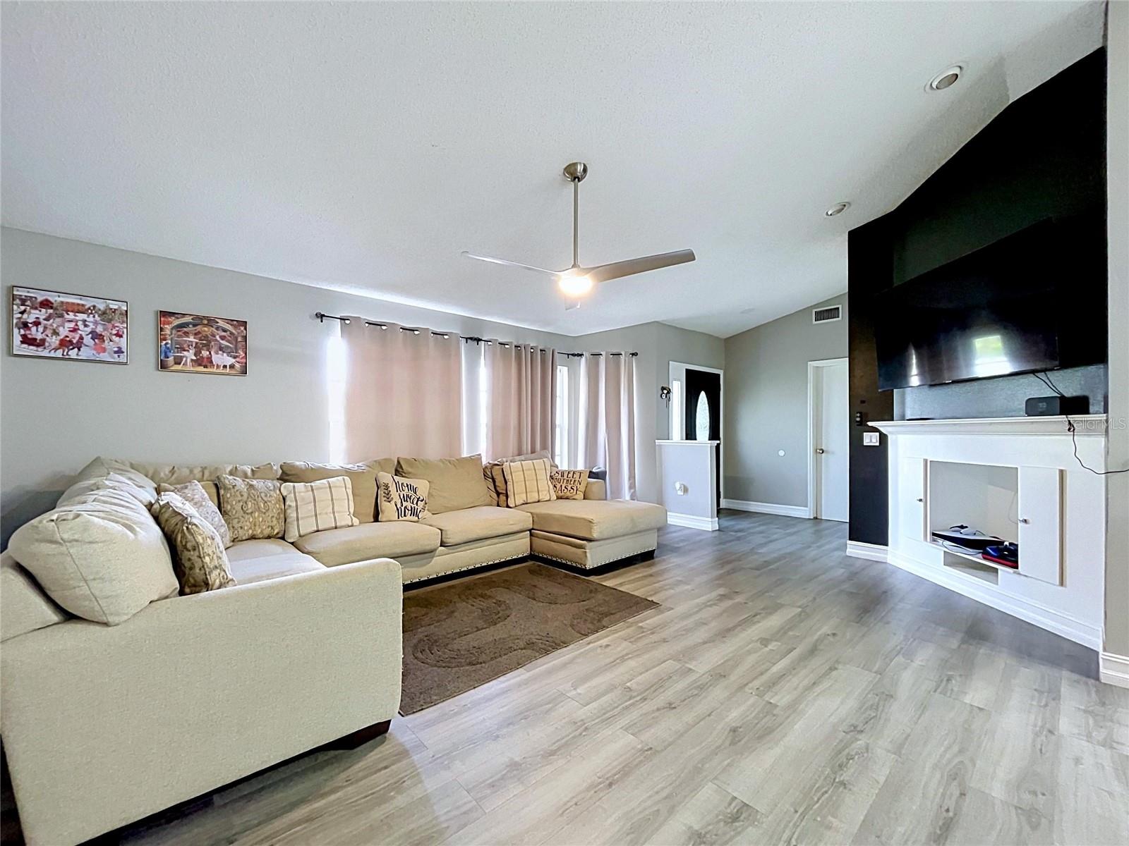 GLENRIDGE PH 01 - Residential