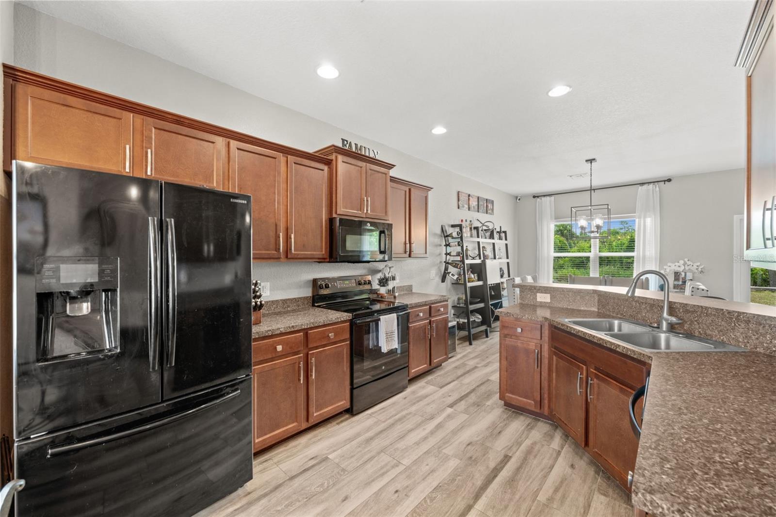 CREEKSIDE PH 2 - Residential