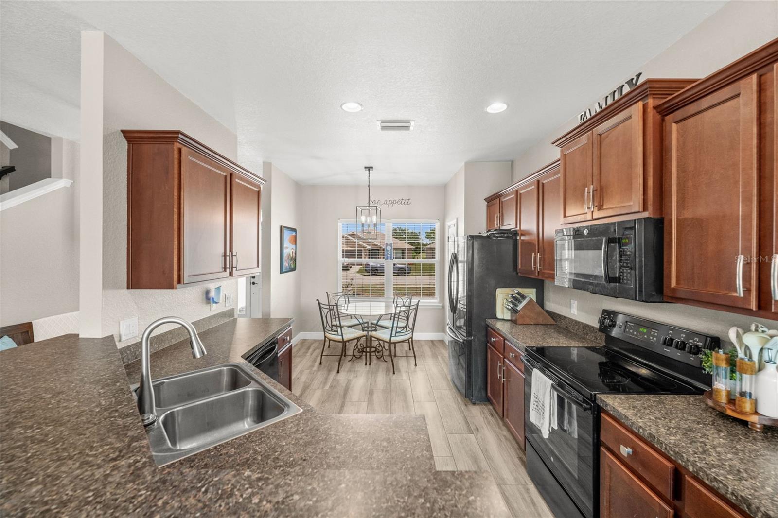CREEKSIDE PH 2 - Residential
