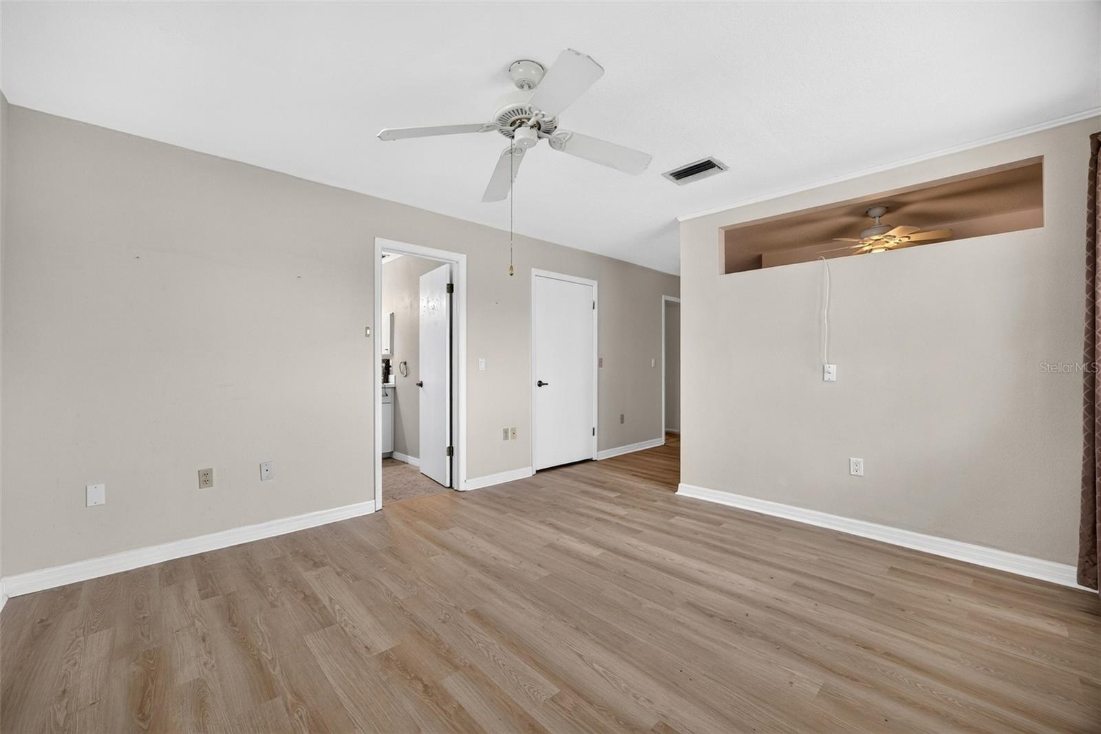 ROTONDA WEST OAKLAND HILLS - Residential