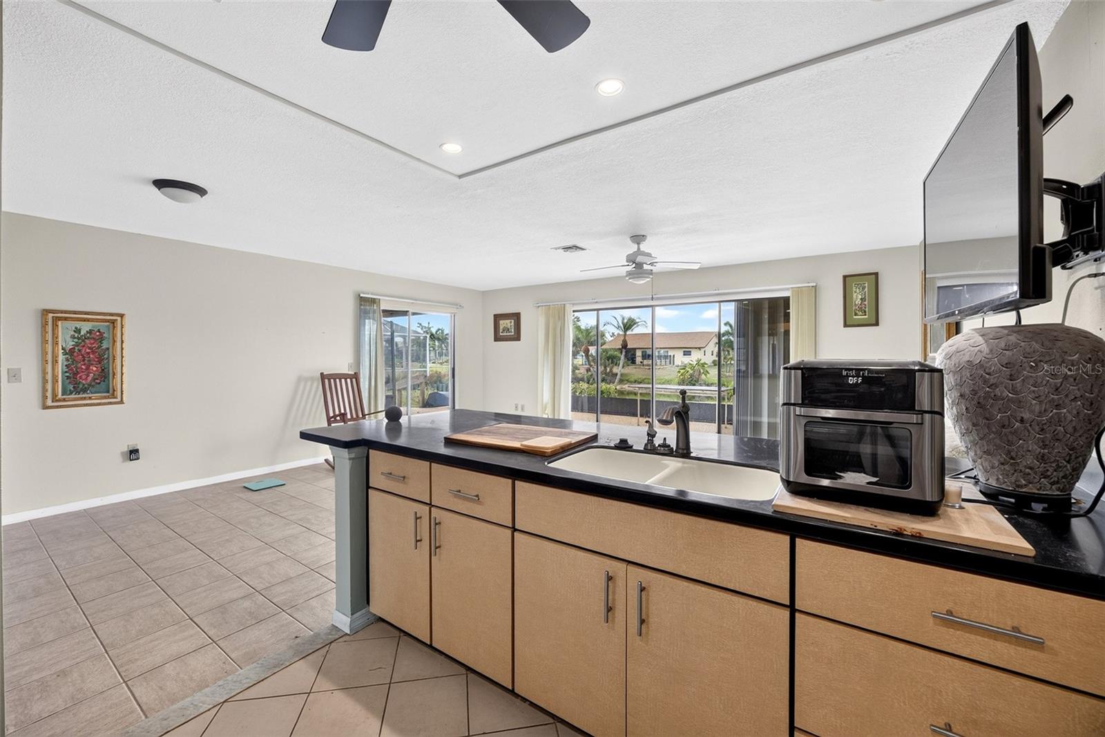 ROTONDA WEST OAKLAND HILLS - Residential