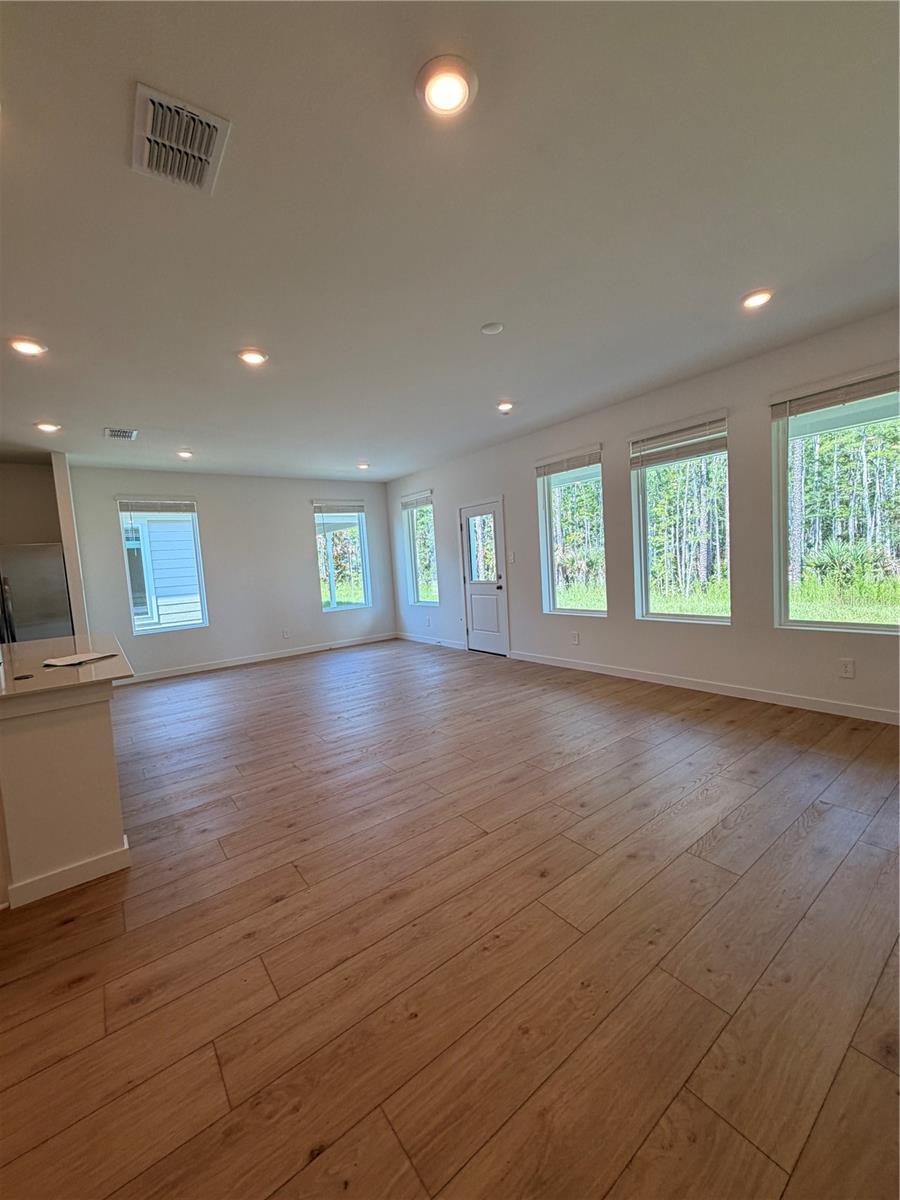 WESTVIEW POD B NBRHD 4 - Residential Lease