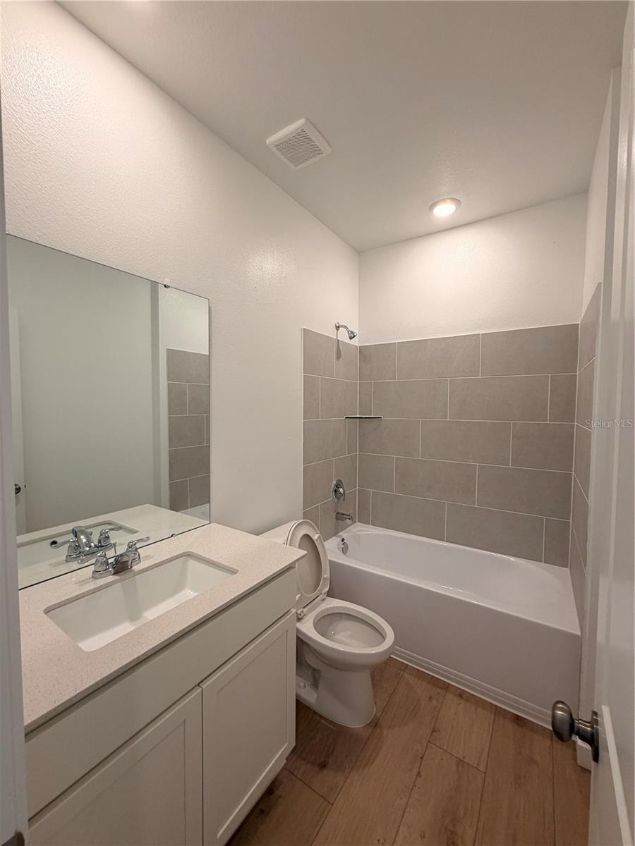WESTVIEW POD B NBRHD 4 - Residential Lease