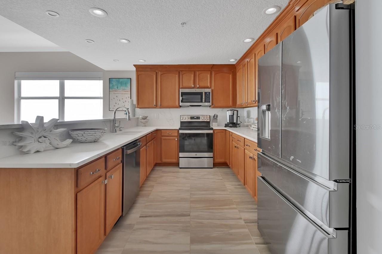MALIBU CONDO PER OR - Residential