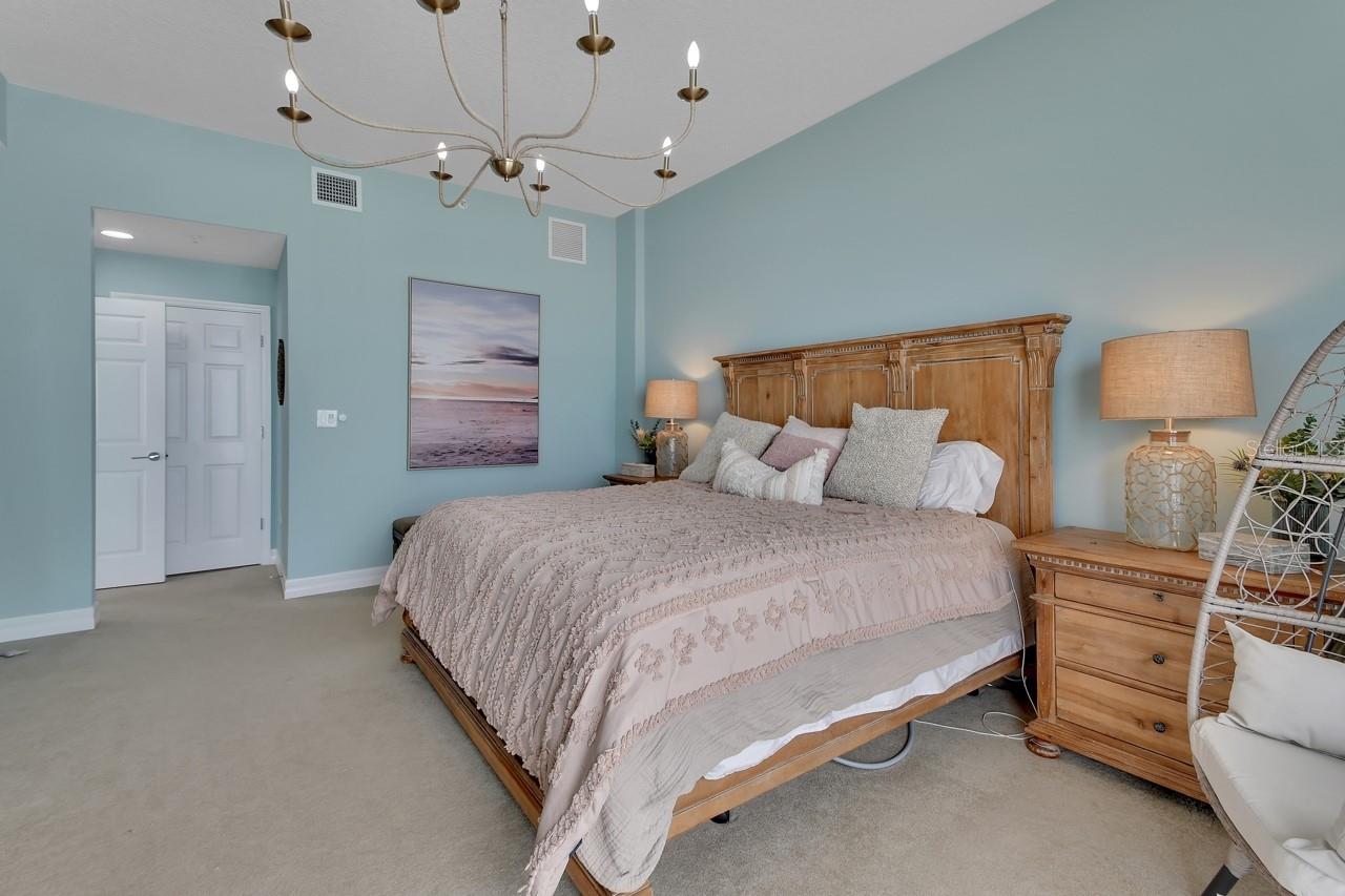 MALIBU CONDO PER OR - Residential
