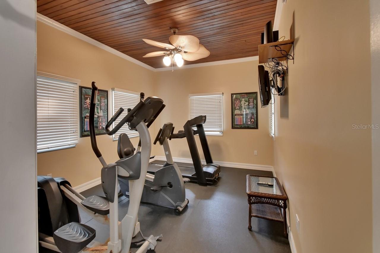 MALIBU CONDO PER OR - Residential