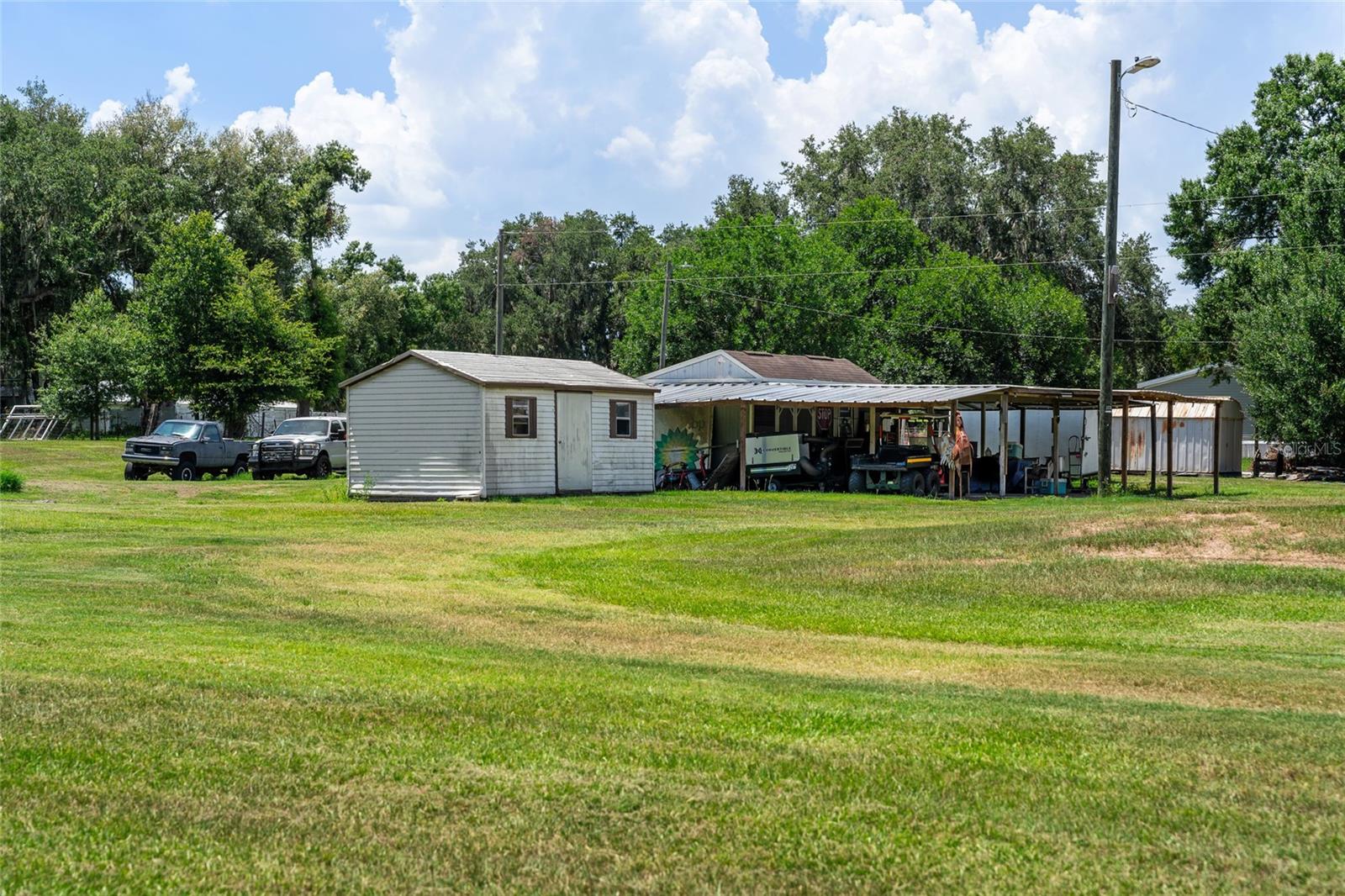 WEST PLANT CITY FARMS UNIT - Residential