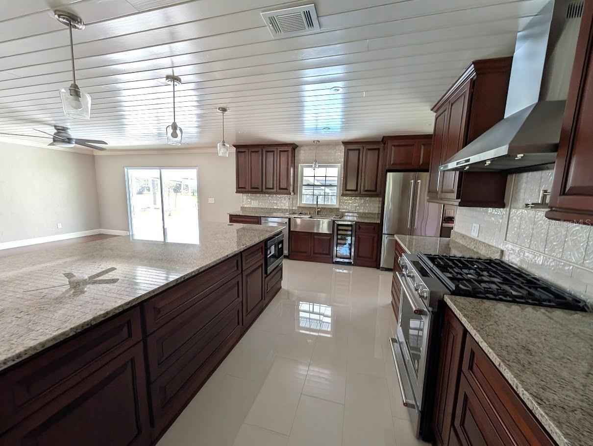 FAIRWAY ESTATES IN - Residential