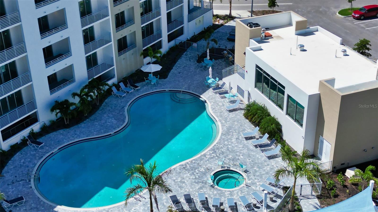 THE STRAND OF SARASOTA - Residential