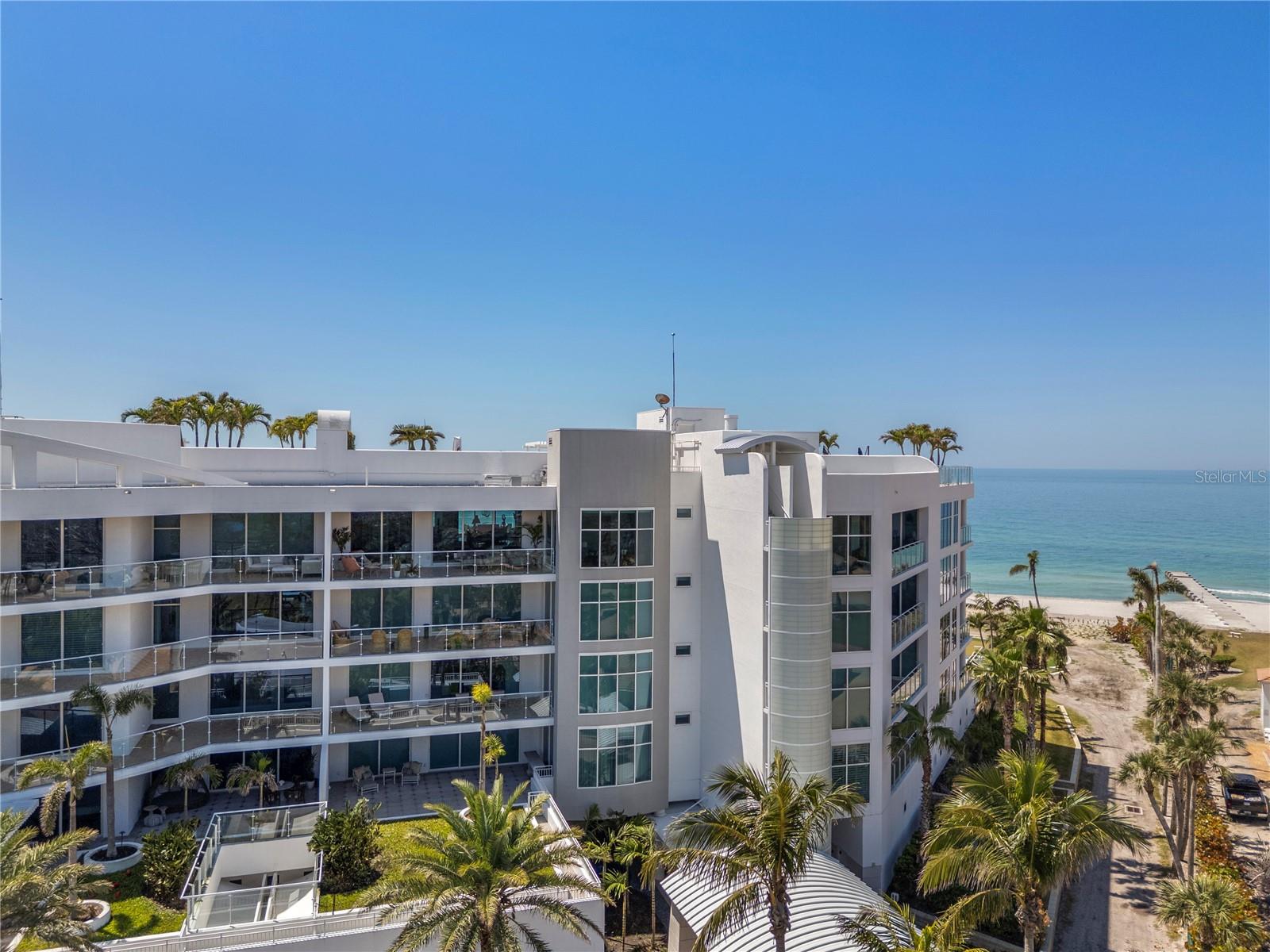 ARIA LONGBOAT KEY - Residential