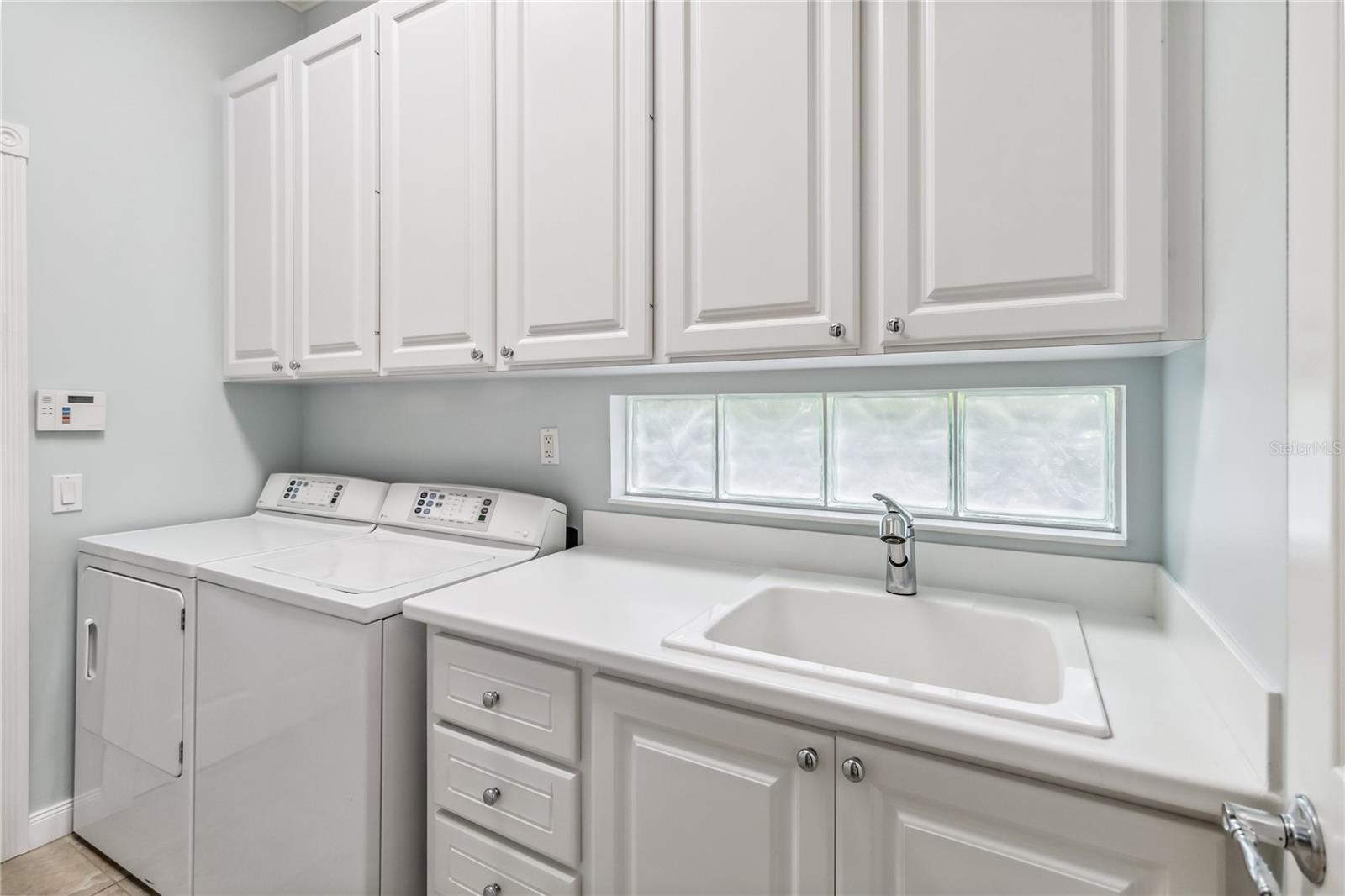VILLAGEWALK/LK NONA UNS 1A-1C - Residential Lease