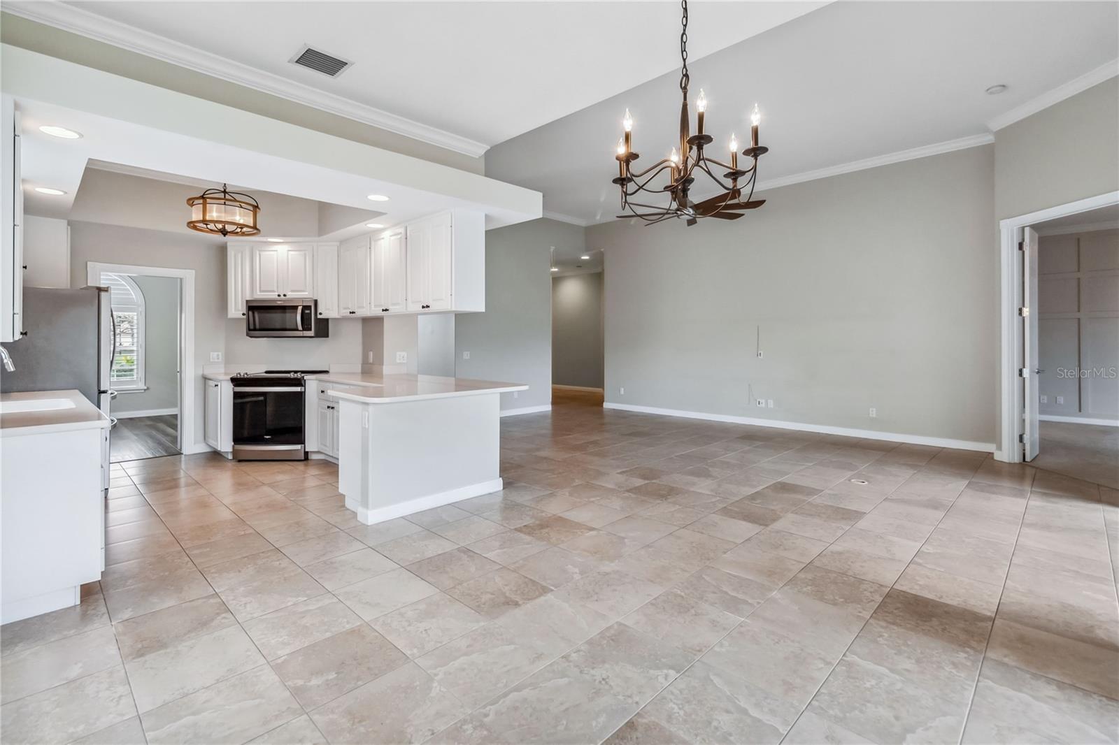 VILLAGEWALK/LK NONA UNS 1A-1C - Residential Lease