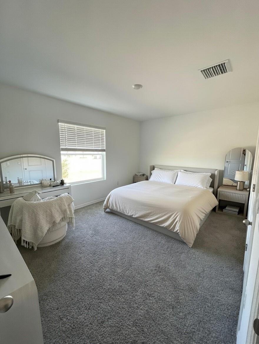 MEADOW RDG PH A-1 - Residential Lease