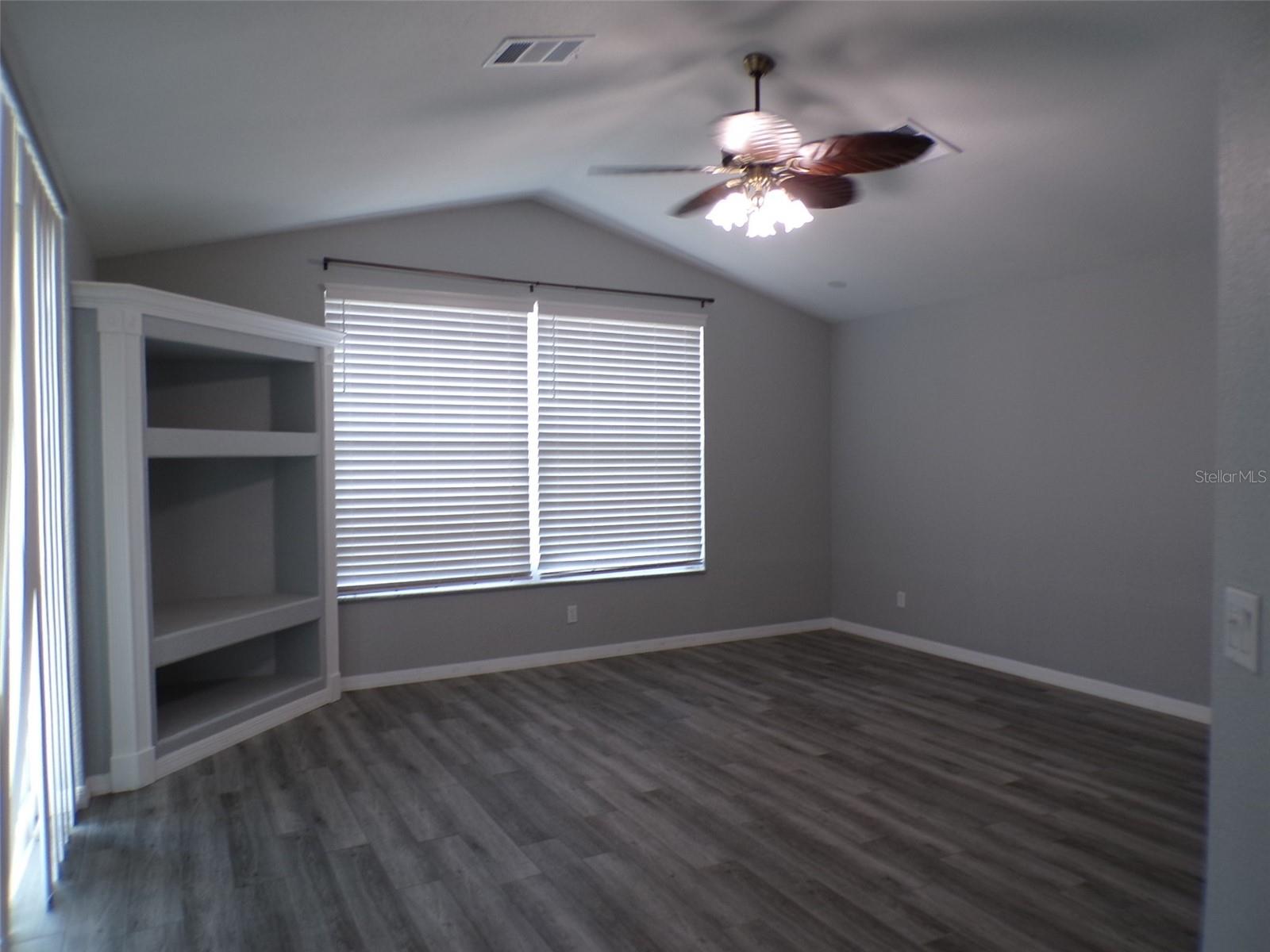 ROTONDA WEST PINE VALLEY - Residential