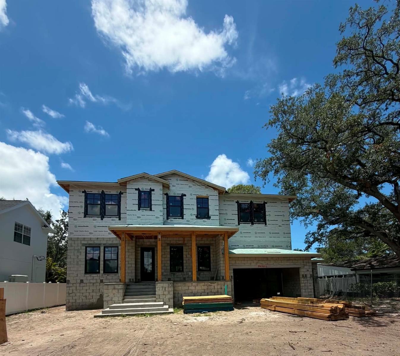DAVIS ISLANDS - Residential