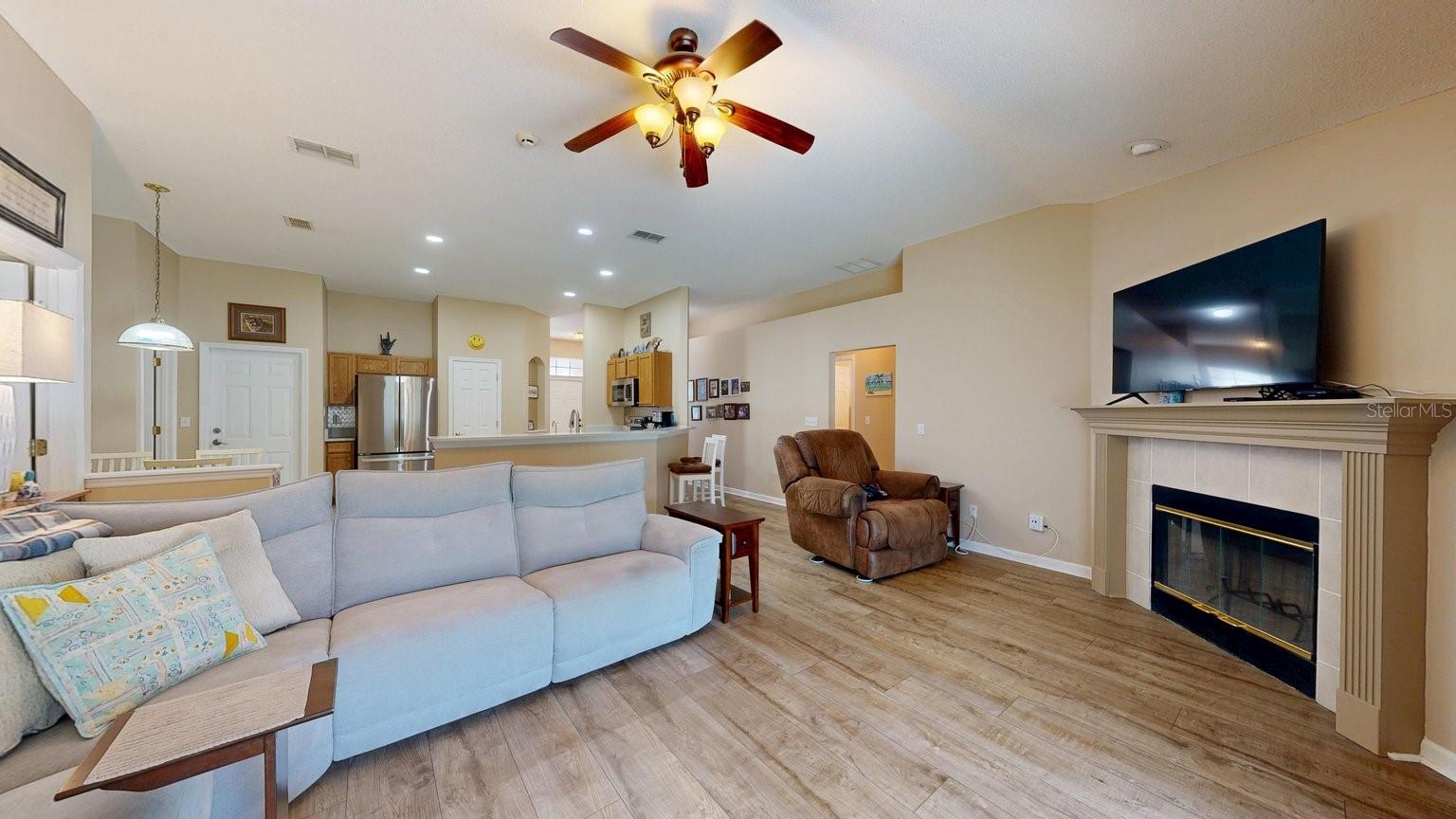PALM COAST BELLE TERRE SEC 13 - Residential