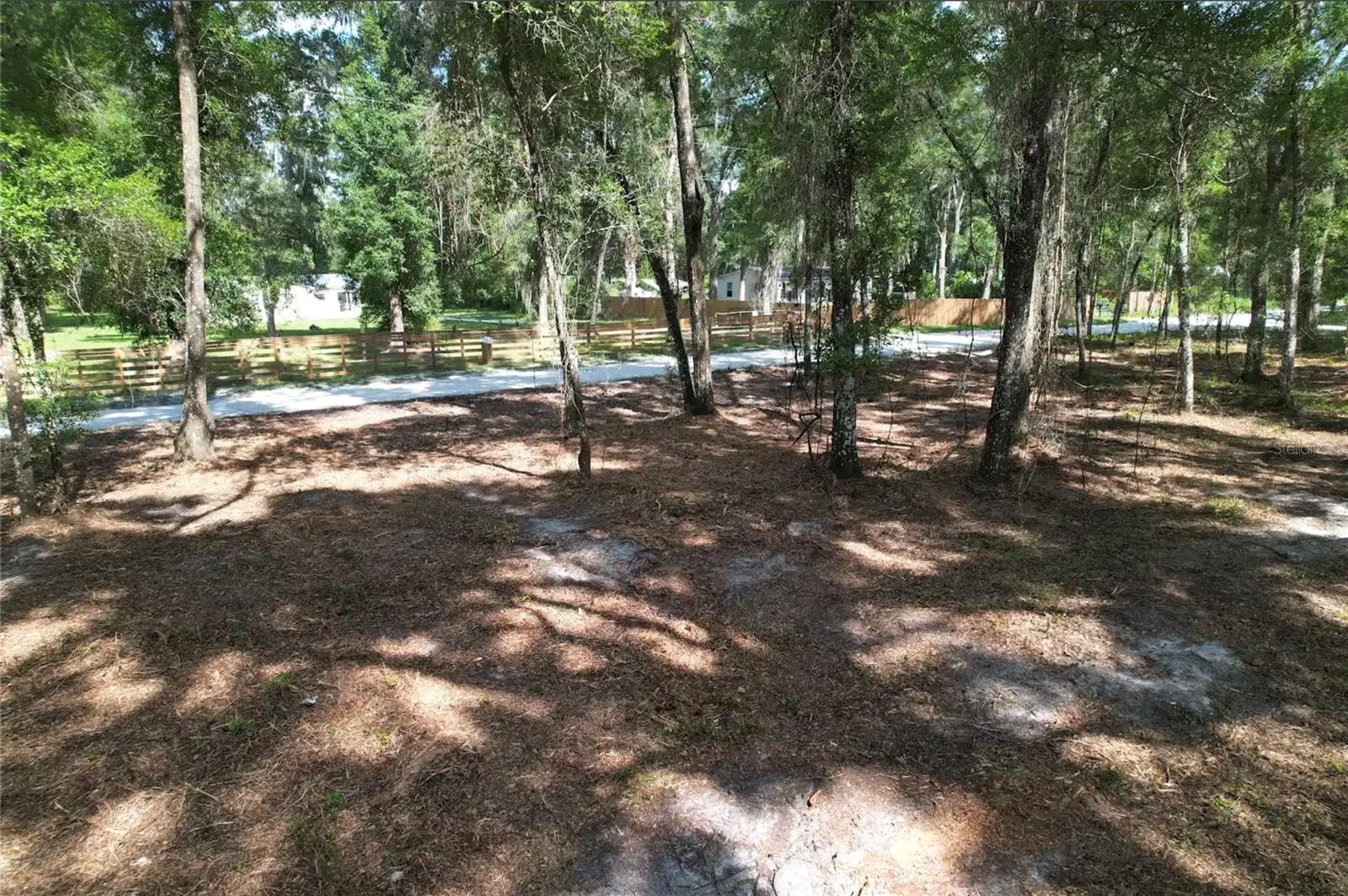 SILVER SPGS ACRES - Land