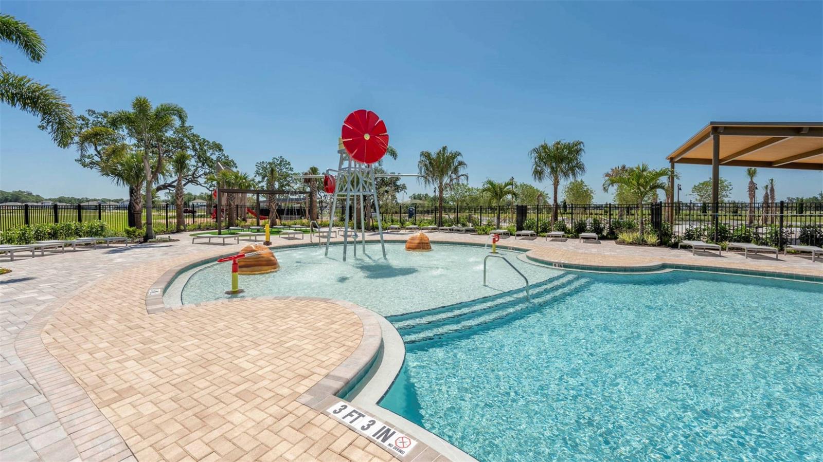 OAKFIELD LAKES - Residential