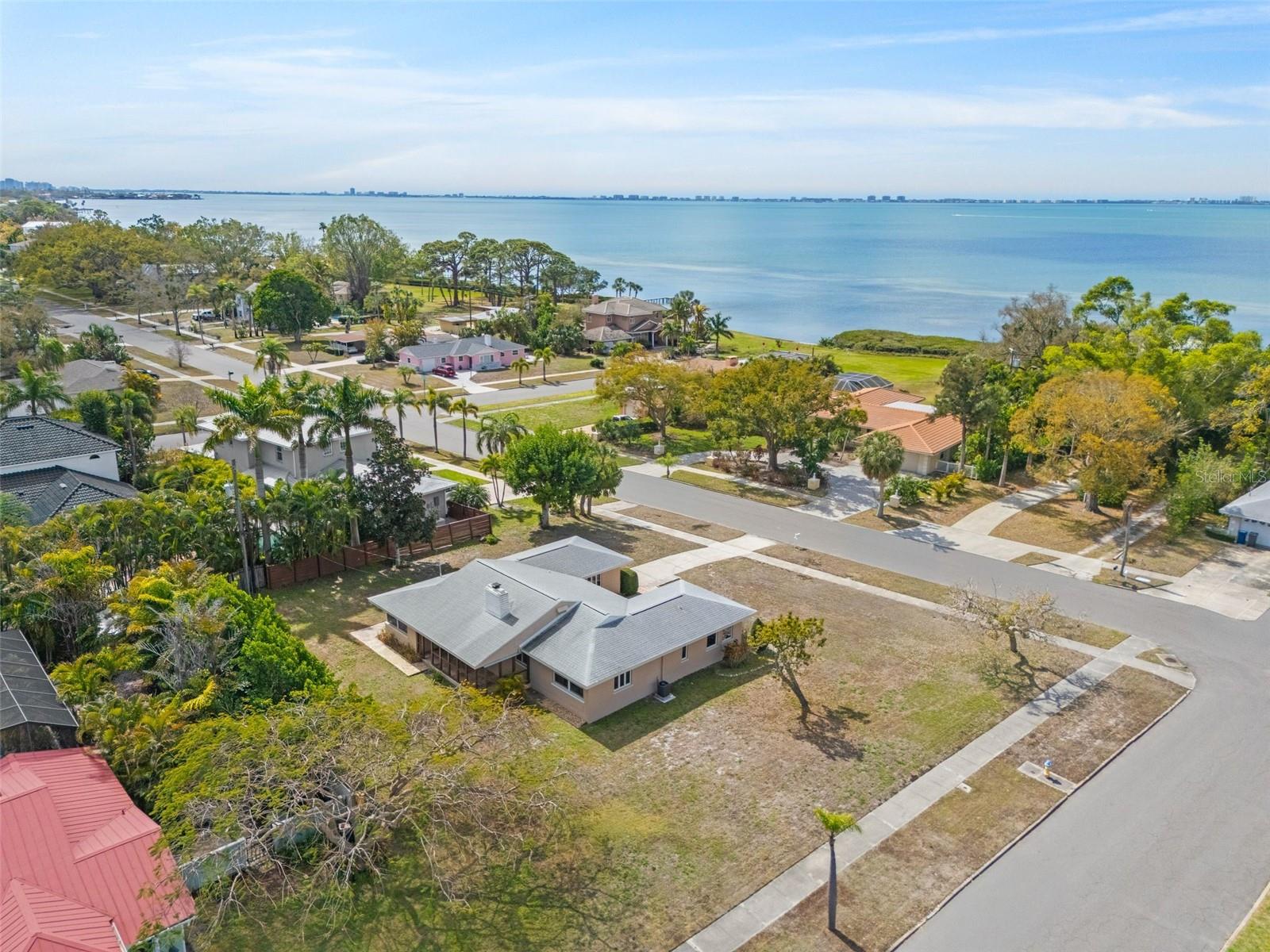 WHITFIELD ESTATES UNIT 1 - Residential