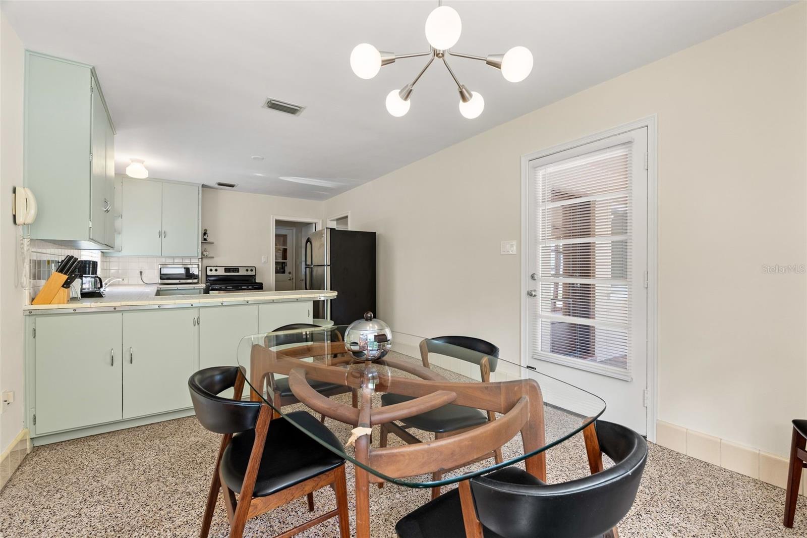 WHITFIELD ESTATES UNIT 1 - Residential