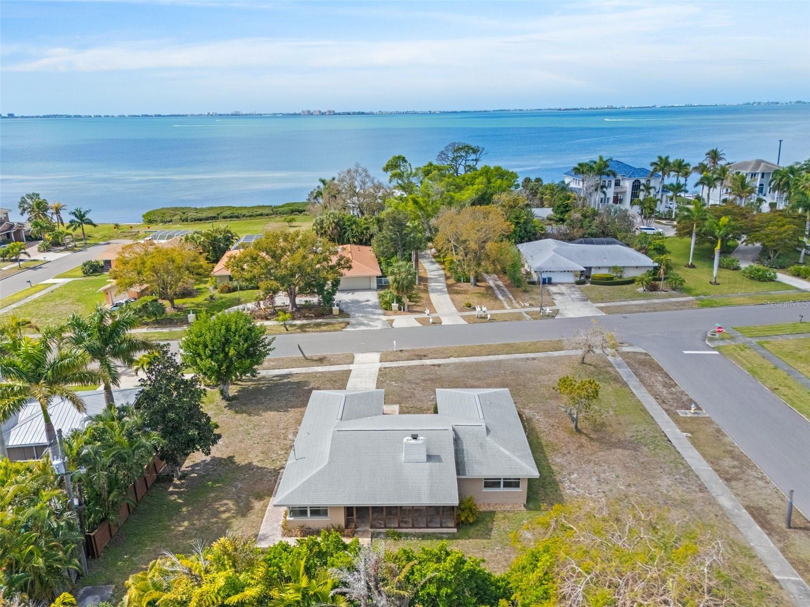 WHITFIELD ESTATES UNIT 1 - Residential
