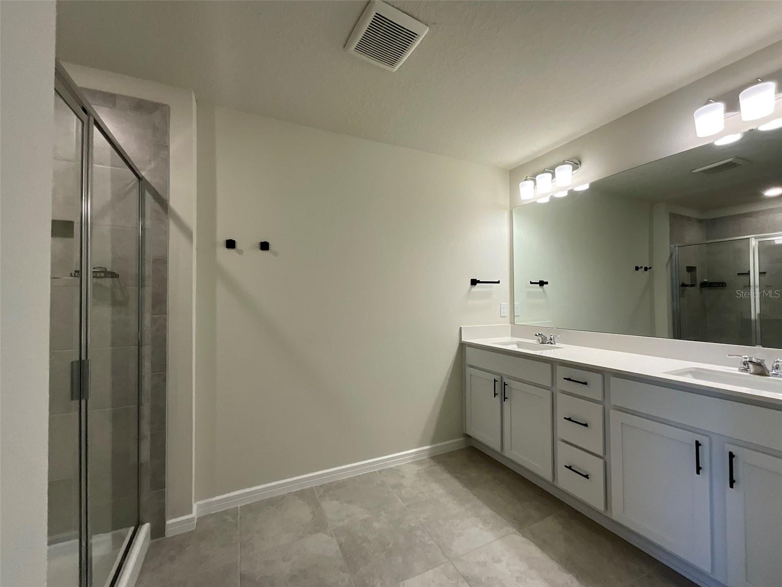 BELLE HAVEN PH 2 - Residential Lease
