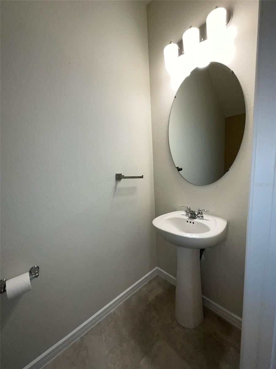BELLE HAVEN PH 2 - Residential Lease