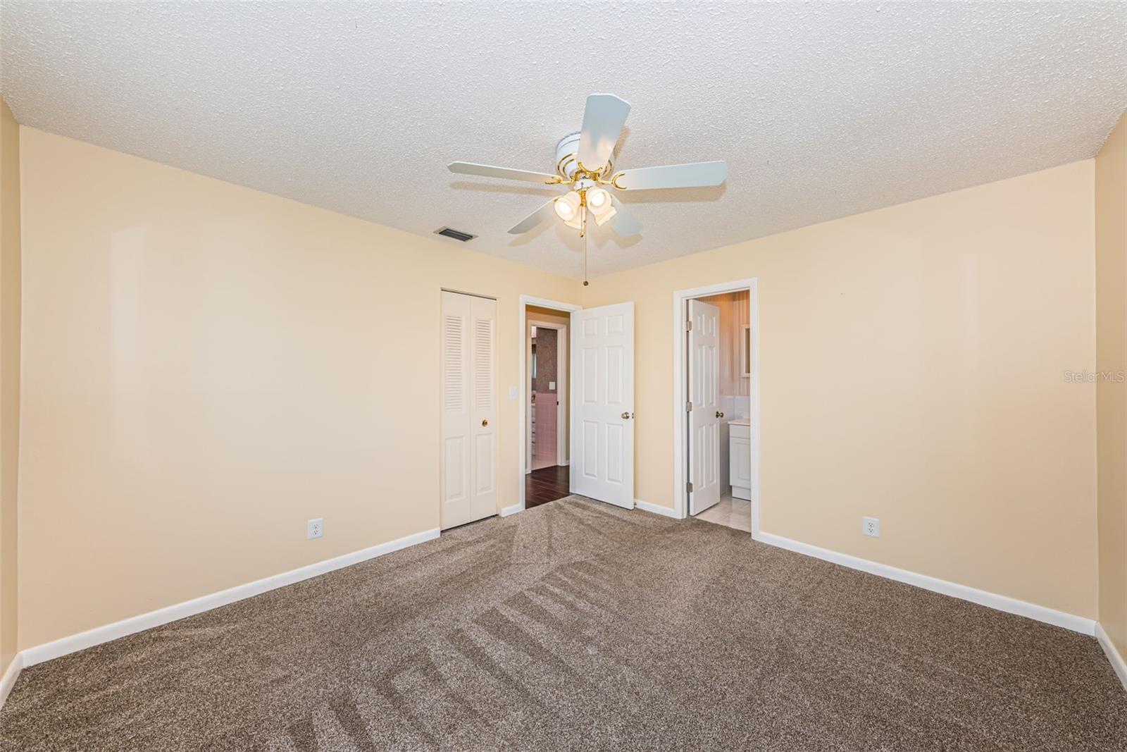 MAINLANDS OF TAMARAC BY THE GULF UNIT 4 CONDO - Residential