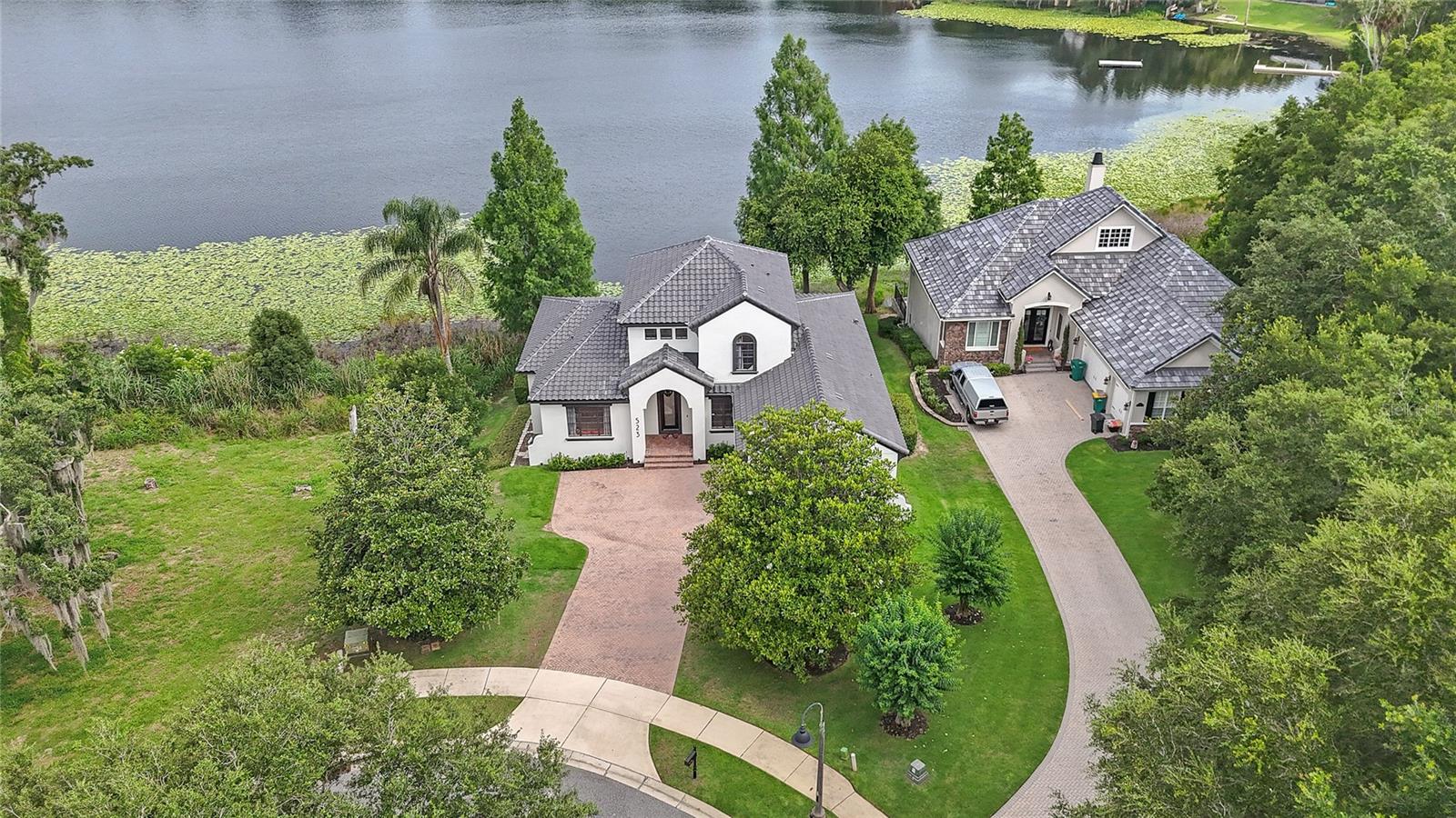 BLUE LAKE ESTATES - Residential