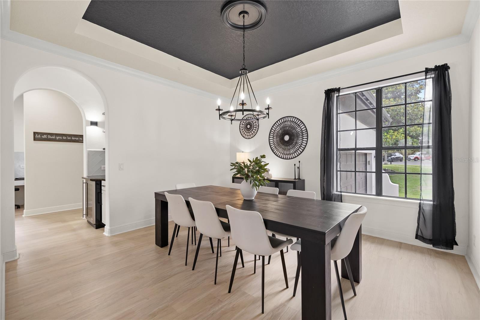 BLUE LAKE ESTATES - Residential
